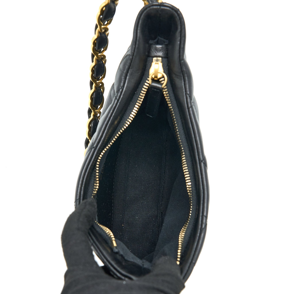 CHANEL 22K HOBO SHOULDER BAG LAMBSKIN BLACK GHW (MICROCHIP)
