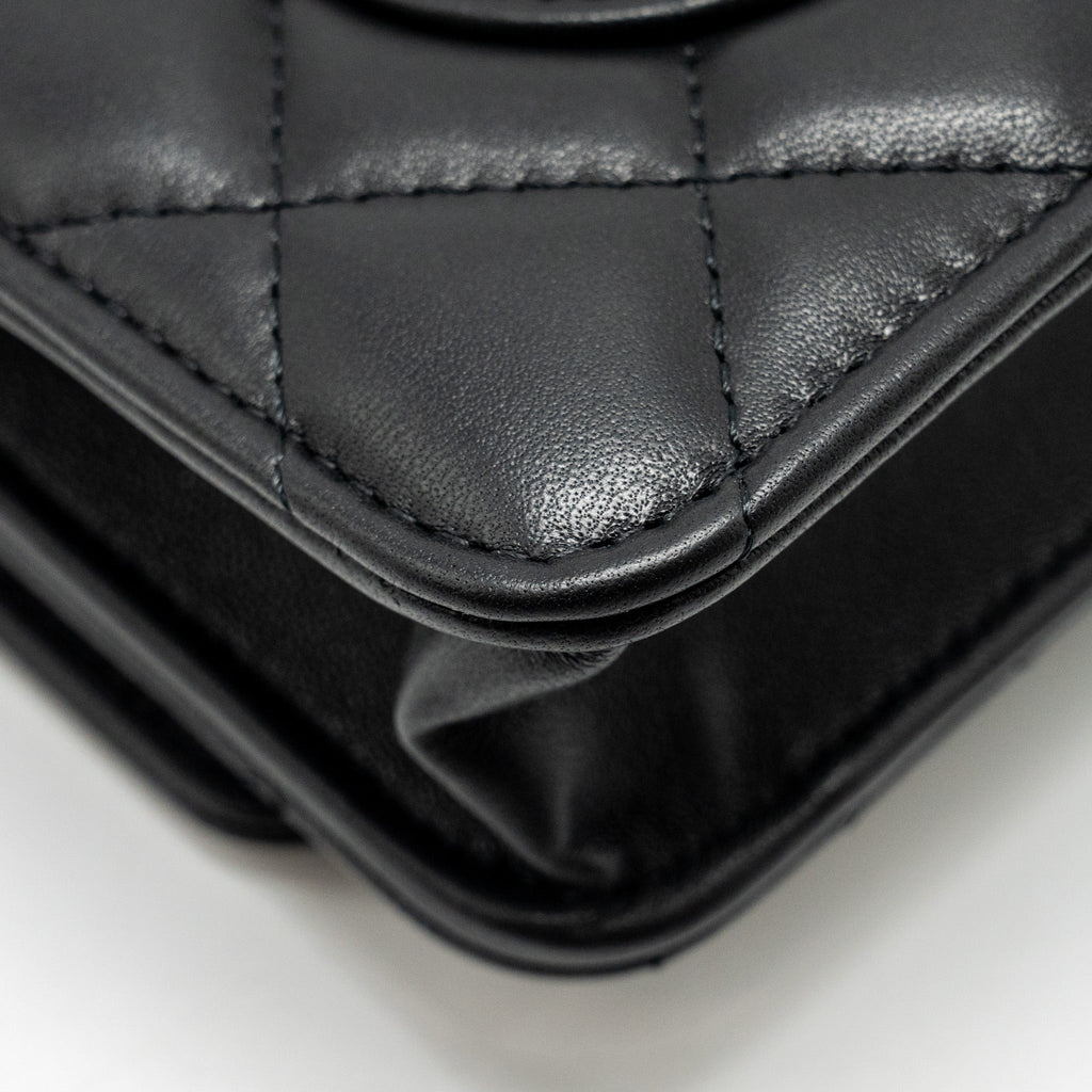 CHANEL CLASSIC WALLET ON CHAIN WITH CAMELLIA ADJUSTABLE CHAIN LAMBSKIN BLACK GHW (MICROCHIP)