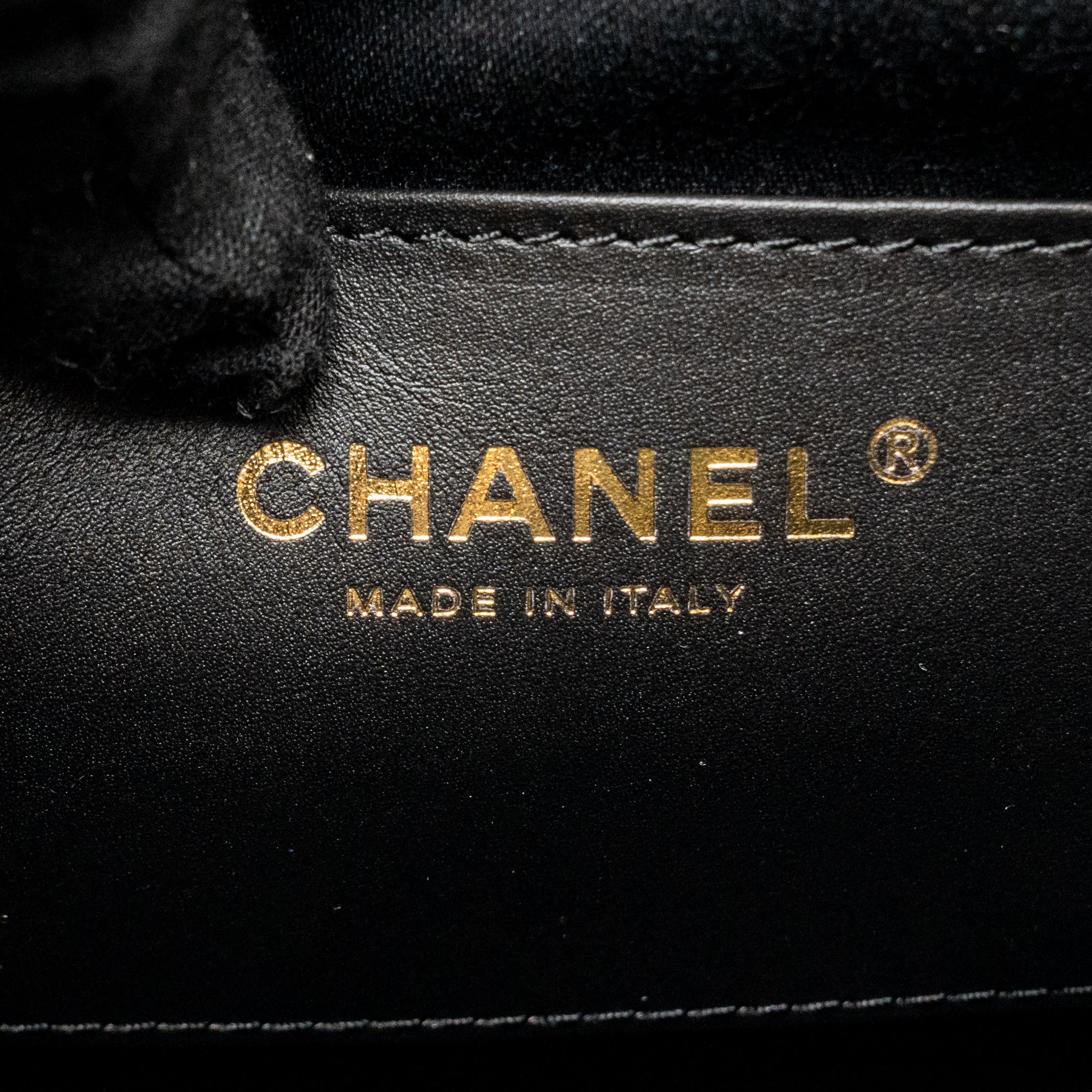 CHANEL MINI 25 BAG CAVIAR BLACK GHW (MICROCHIP)