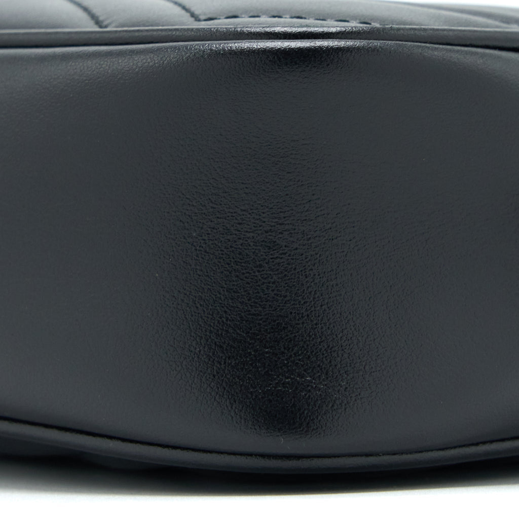 GUCCI GG MINI MARMONT MATELASSÉ BAG BLACK GHW