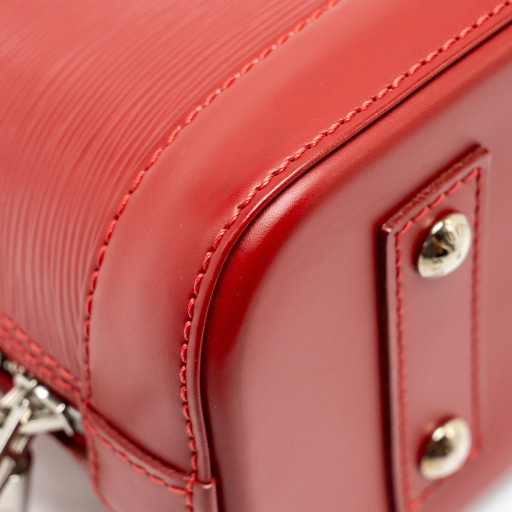 LOUIS VUITTON ALMA BB EPI RED SHW