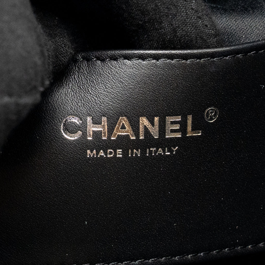 CHANEL MINI 25 BAG AGED CALFSKIN BLACK MULTICOLOUR HARDWARE (MICROCHIP)