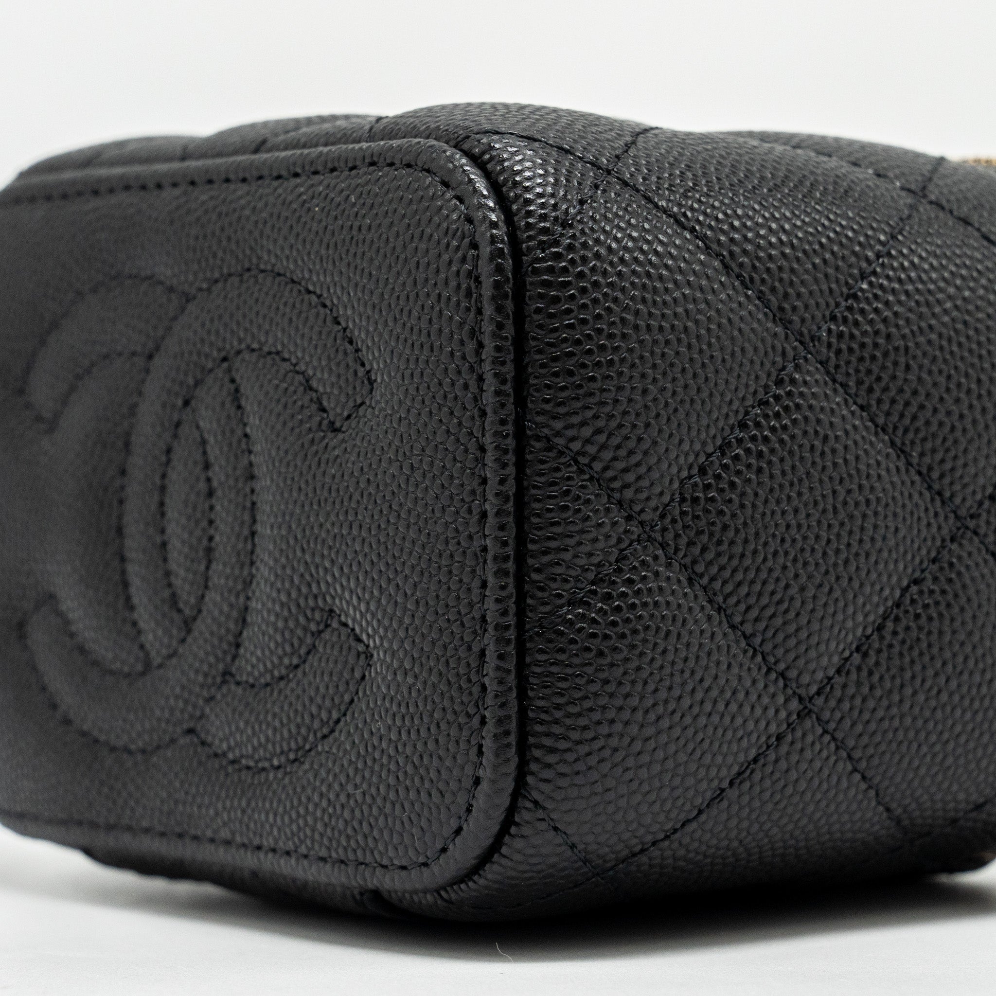 CHANEL MINI VANITY WITH CHAIN CAVIAR BLACK LGHW (MICROCHIP)