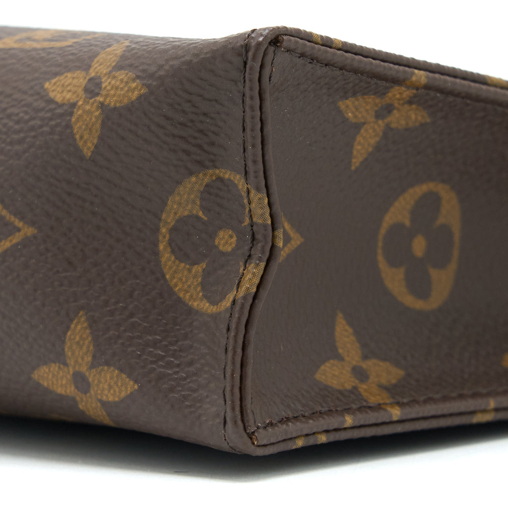 LOUIS VUITTON TOILETRY POCHETTE 26 MONOGRAM CANVAS GHW