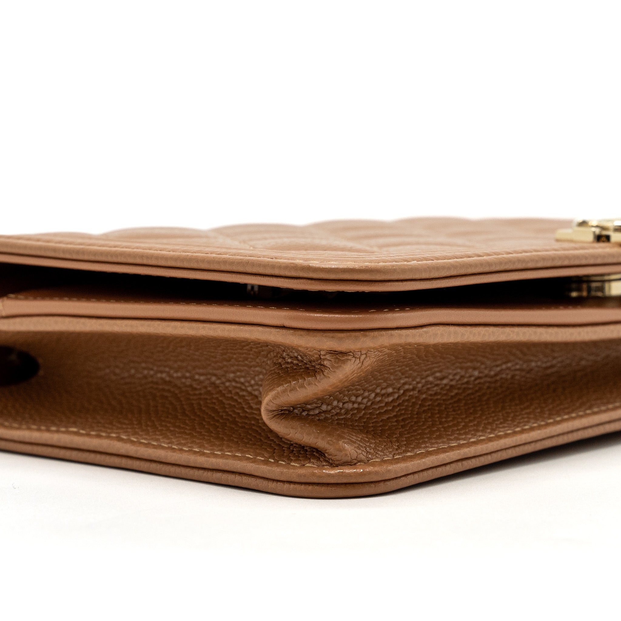 CHANEL BOY WALLET ON CHAIN CAVIAR LIGHT CARAMEL LGHW (MICROCHIP)