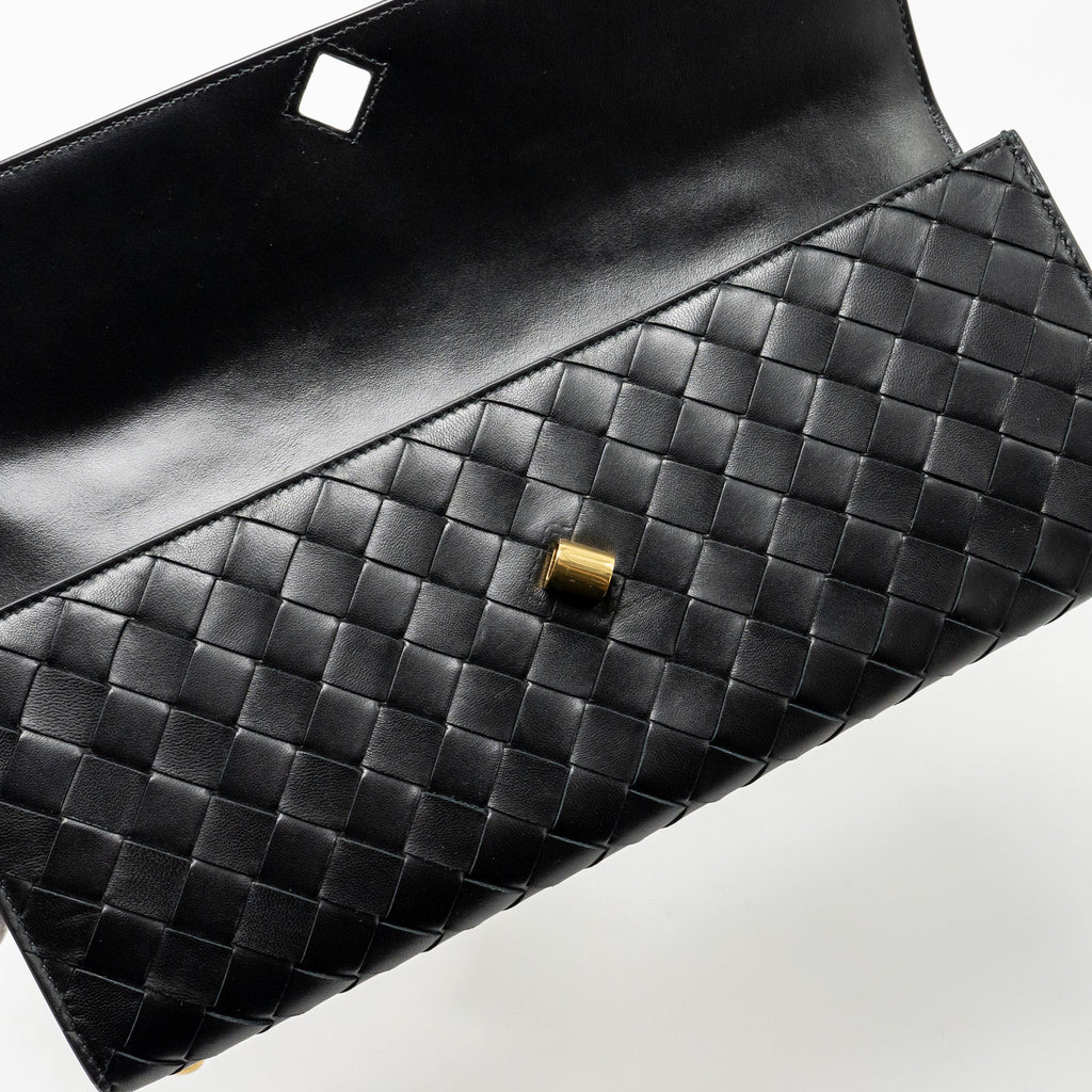 BOTTEGA VENETA ANDIAMO CLUTCH LAMBSKIN BLACK GHW