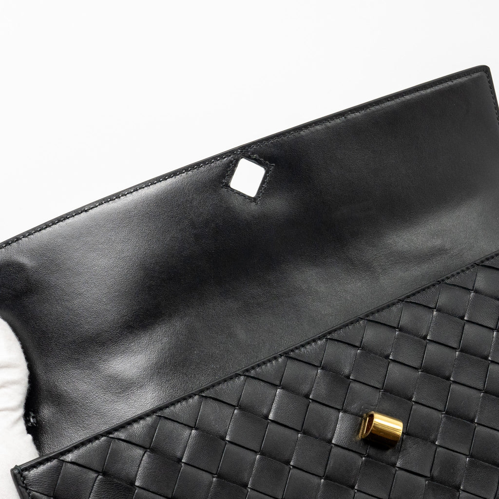 BOTTEGA VENETA ANDIAMO CLUTCH LAMBSKIN BLACK GHW