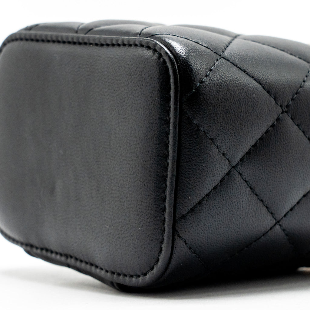 CHANEL PEARL CRUSH MINI VANITY WITH CHAIN LAMBSKIN BLACK GHW