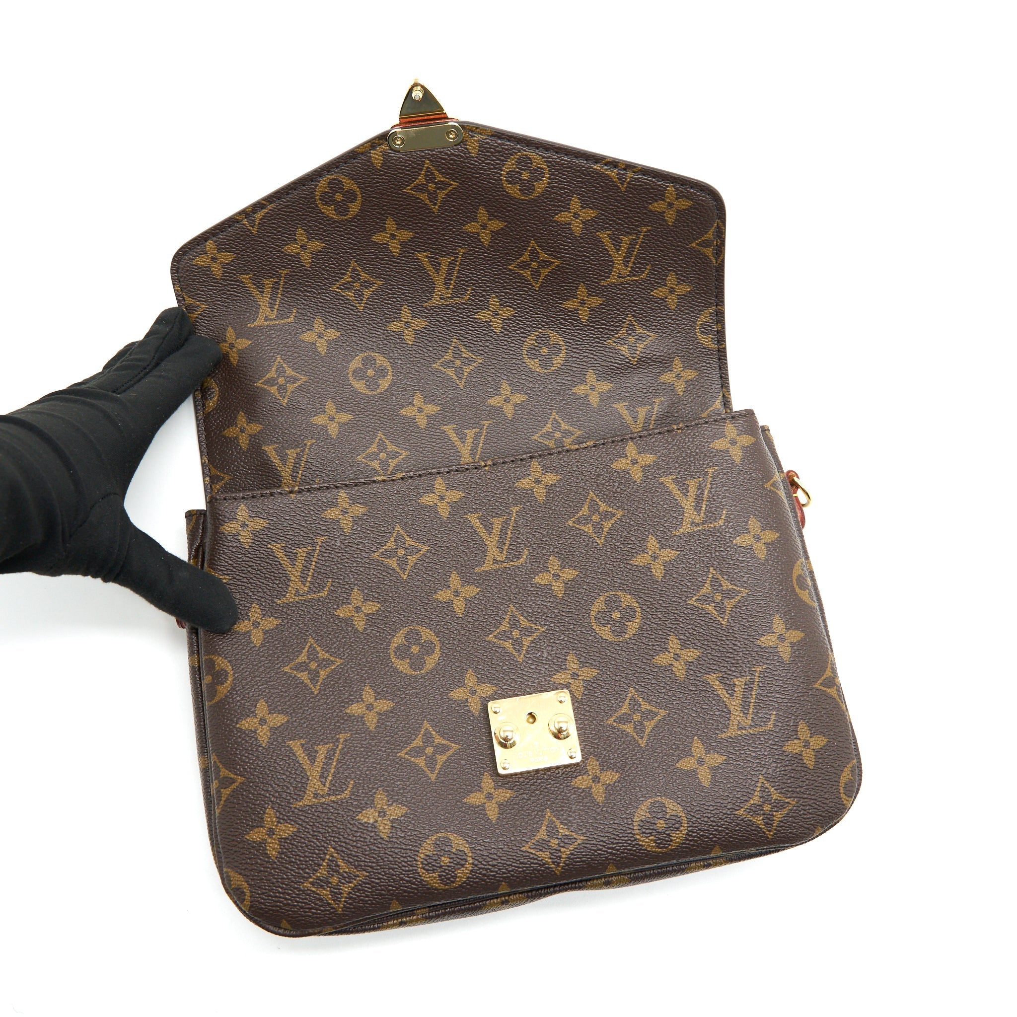 LOUIS VUITTON MONOGRAM CANVAS POCHETTE METIS