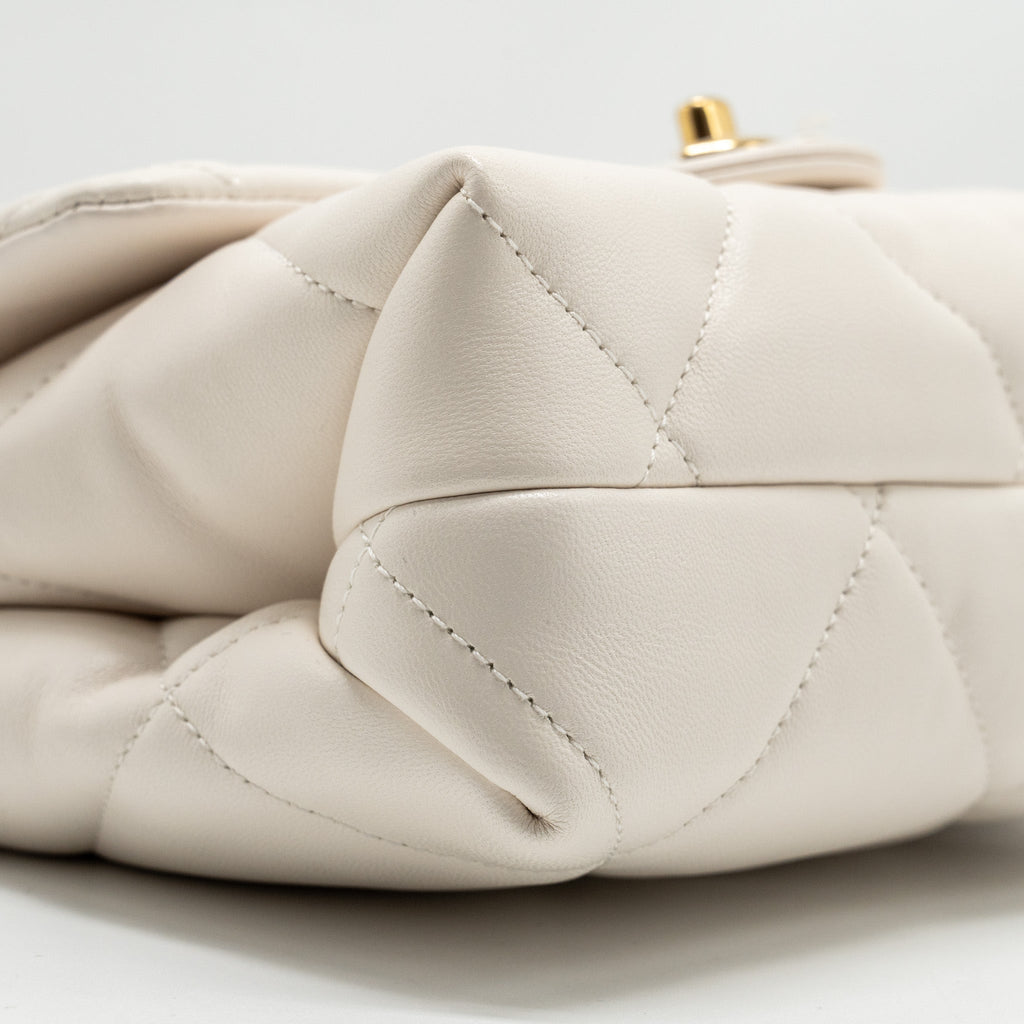 CHANEL 22B CHAIN CUSHION FLAP BAG LAMBSKIN WHITE GHW (MICROCHIP)