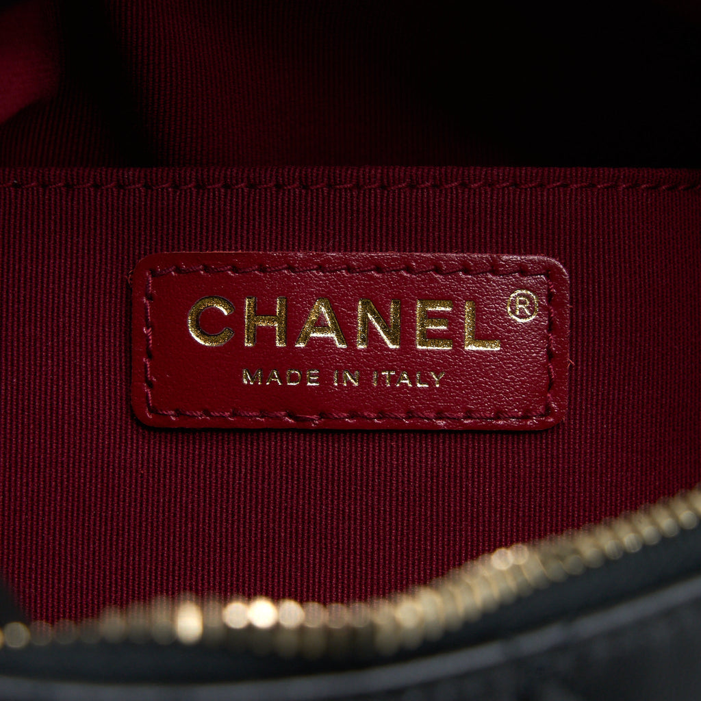 CHANEL 22B HOBO BAG LAMBSKIN BLACK GHW (MICROCHIP)