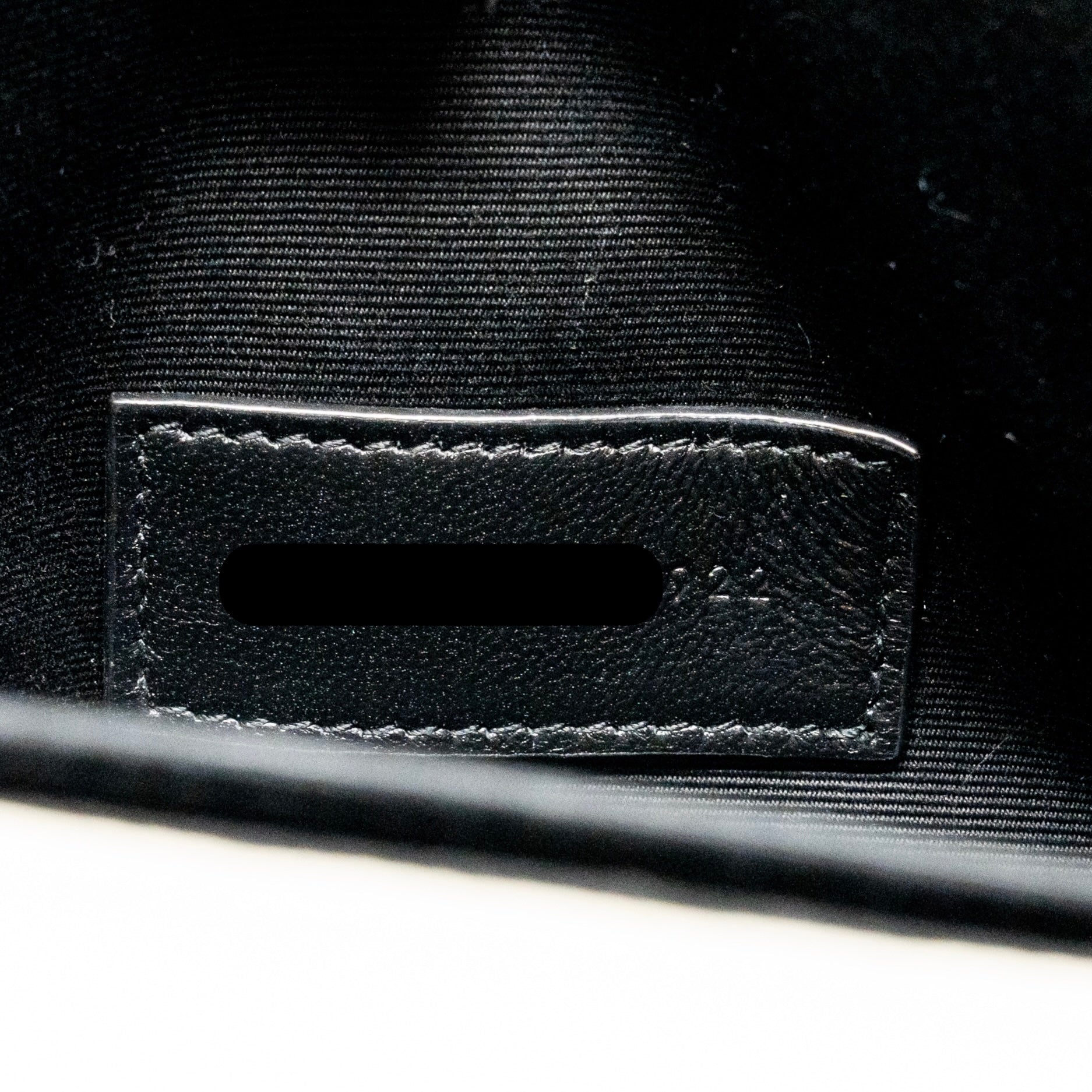 SAINT LAURENT ENVELOPE FLAP POUCH GRAINED CALFSKIN BLANC VINTAGE GHW