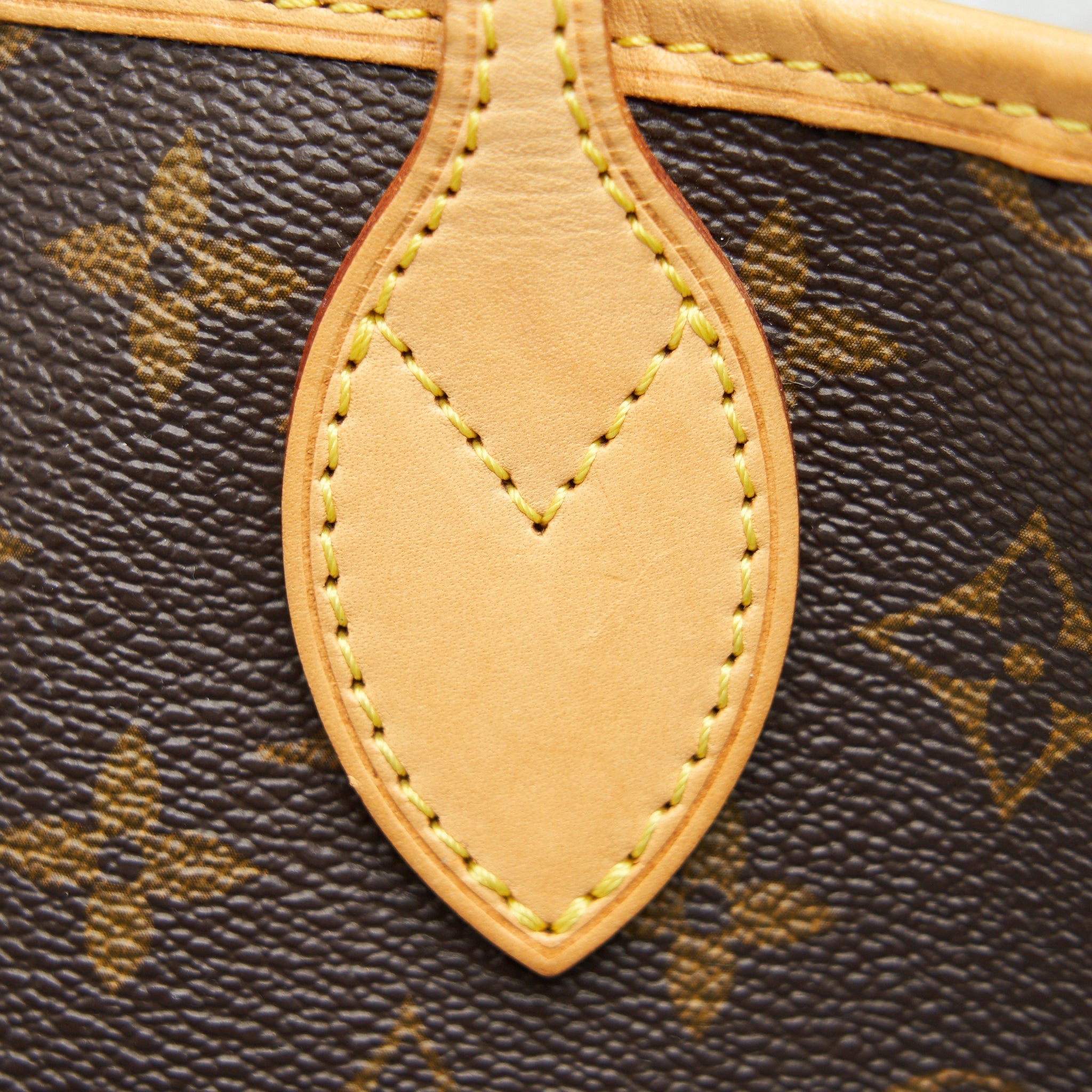 LOUIS VUITTON NEVERFULL GM MONOGRAM CANVAS( SMALL POUCH MISSING)