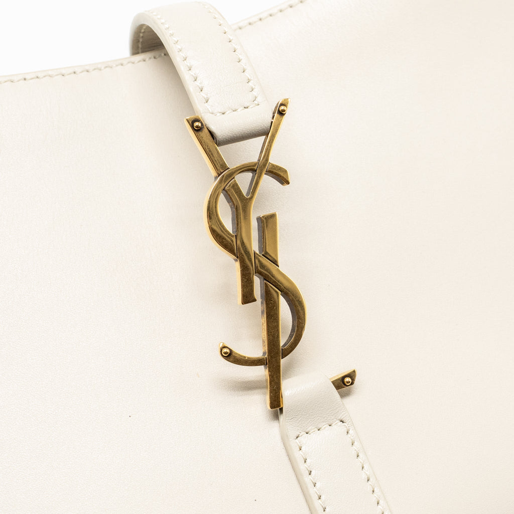 SAINT LAURENT LE 5 A 7 HOBO CALFSKIN BLANC VINTAGE GHW