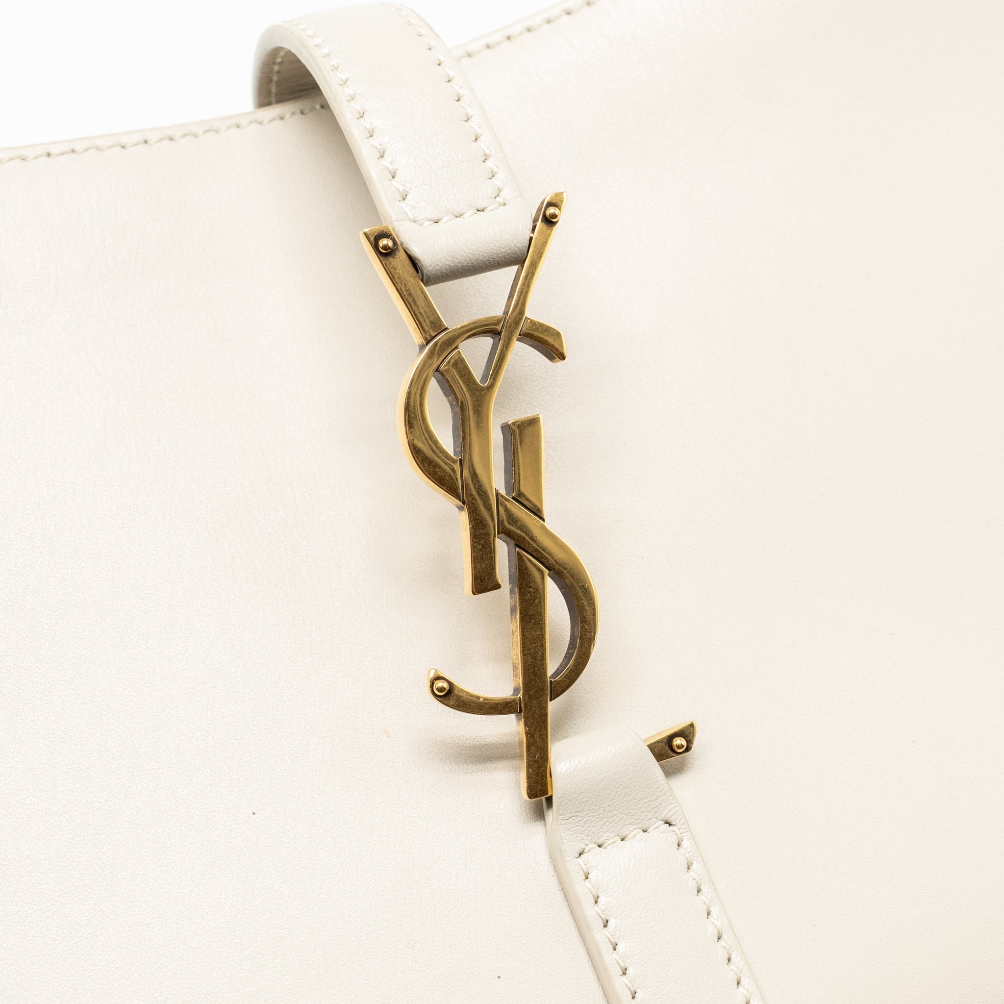 SAINT LAURENT LE 5 A 7 HOBO CALFSKIN BLANC VINTAGE GHW