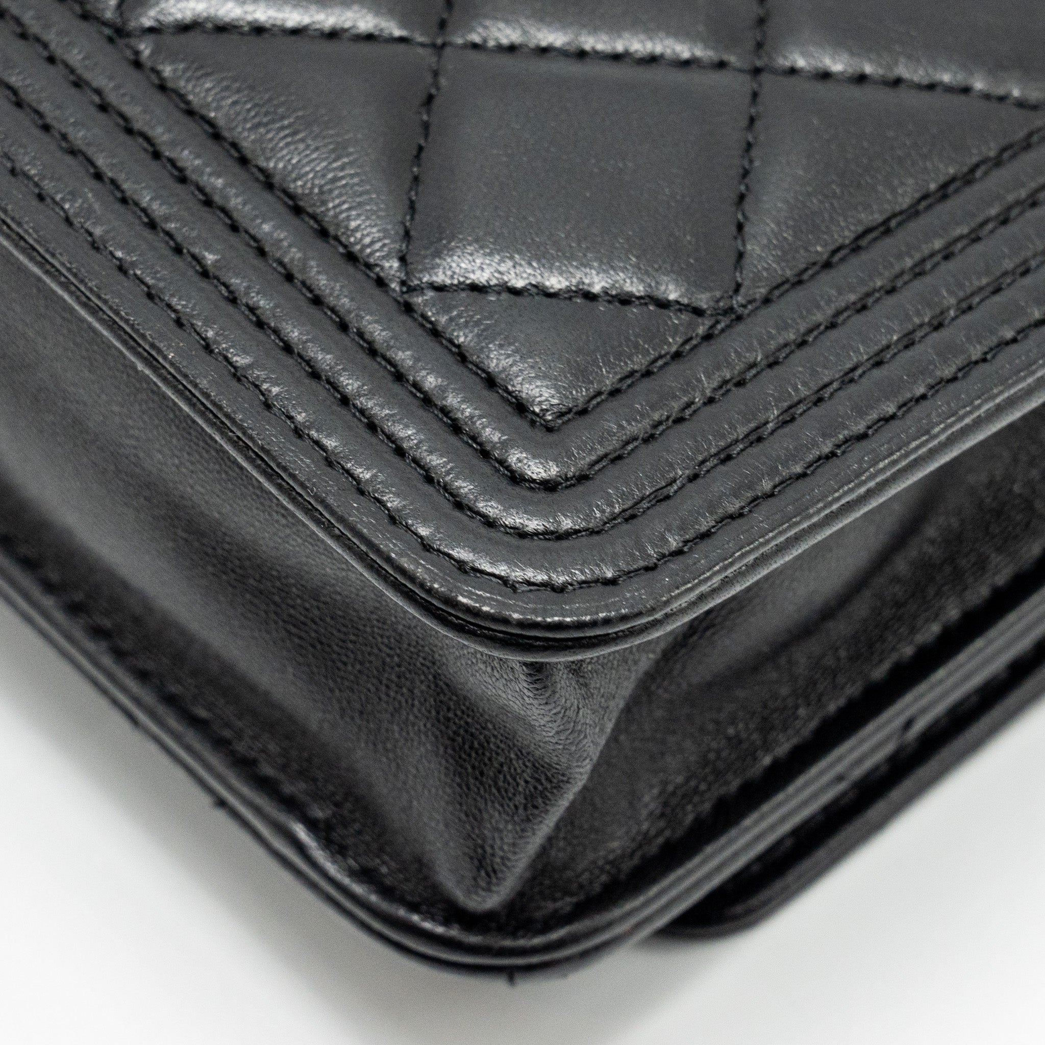 CHANEL BOY WALLET ON CHAIN LAMBSKIN BLACK GHW