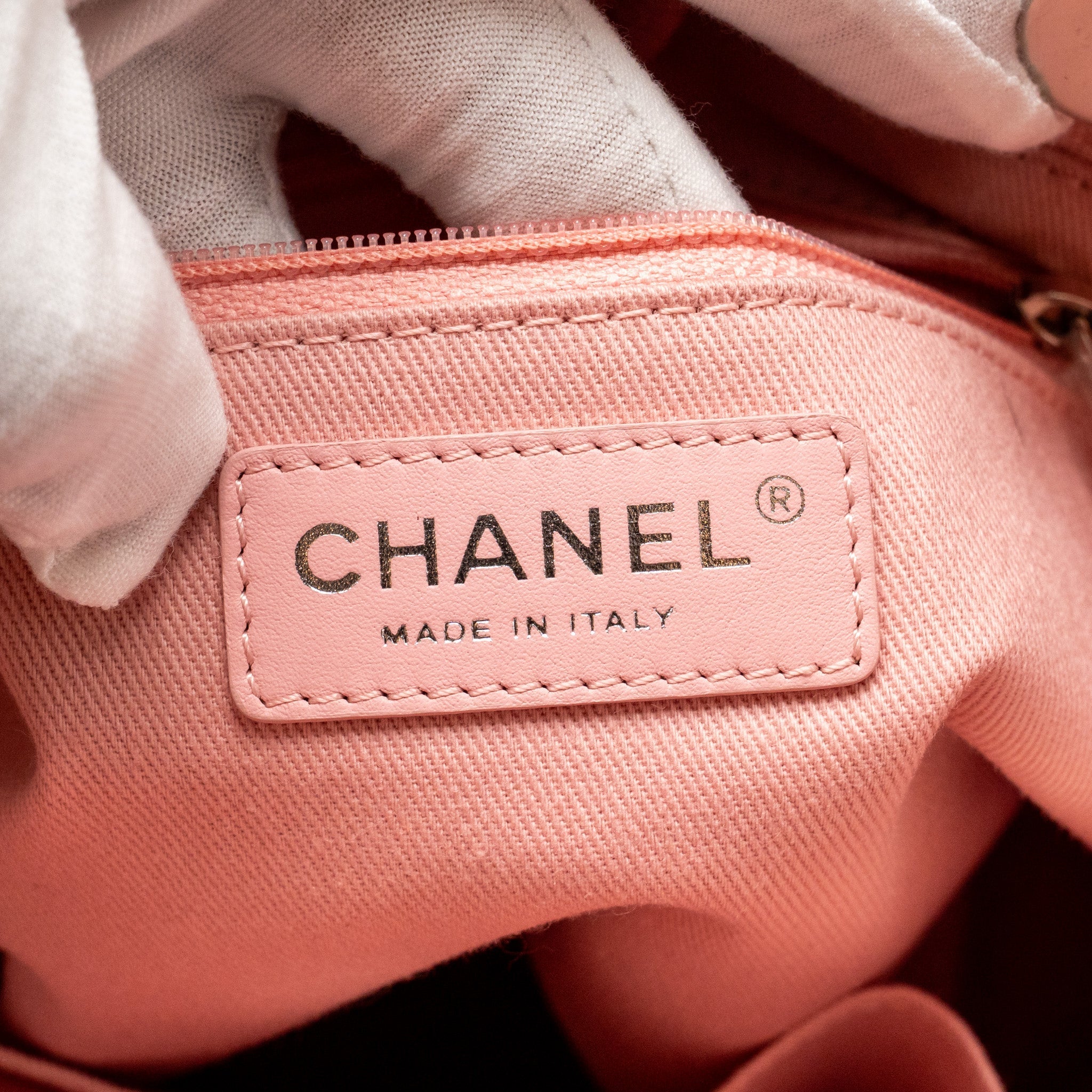 CHANEL DEAUVILLE PM TOTE BAG CANVAS PINK SHW (MICROCHIP)