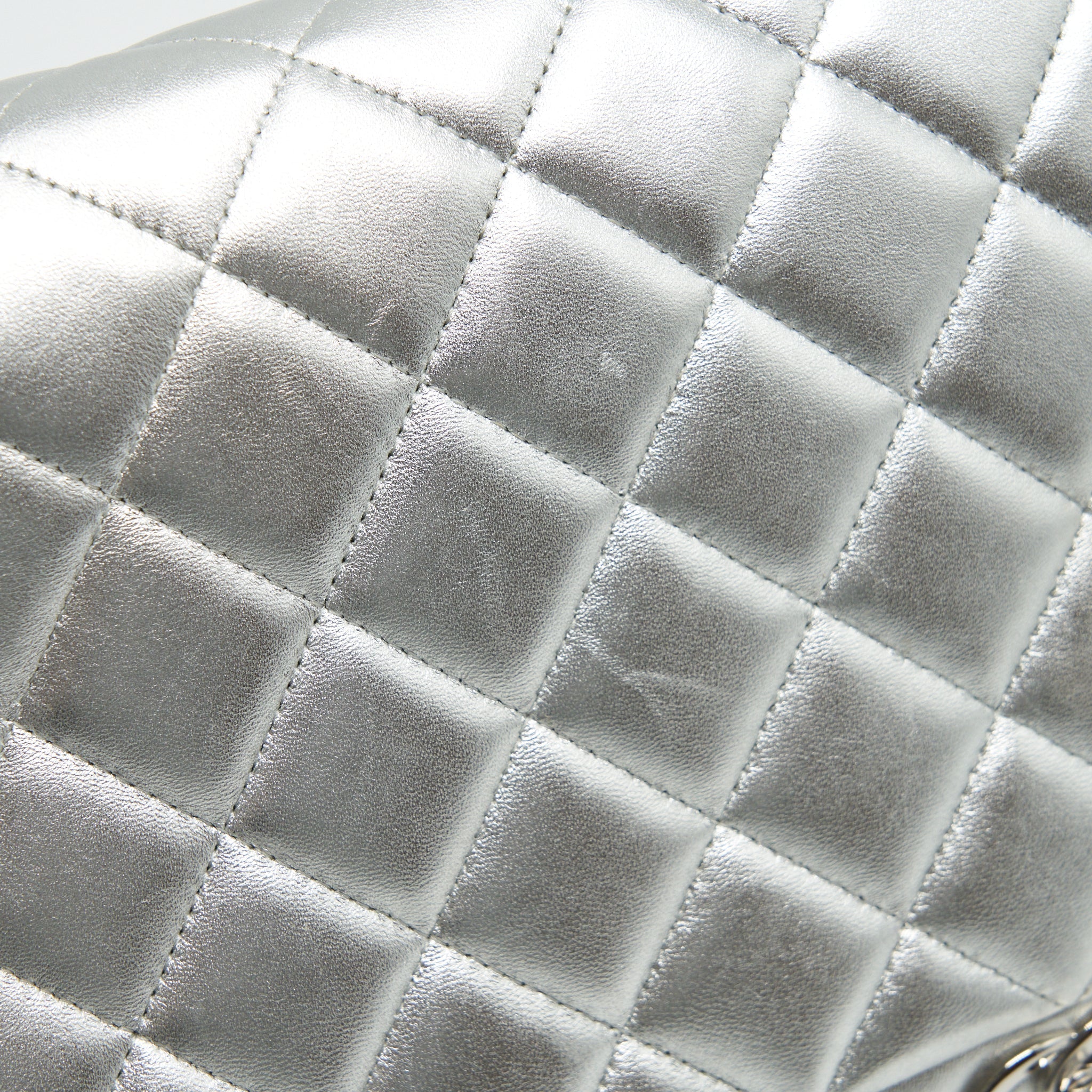 CHANEL MAXI CLASSIC DOUBLE FLAP BAG LAMBSKIN SLIVER SHW