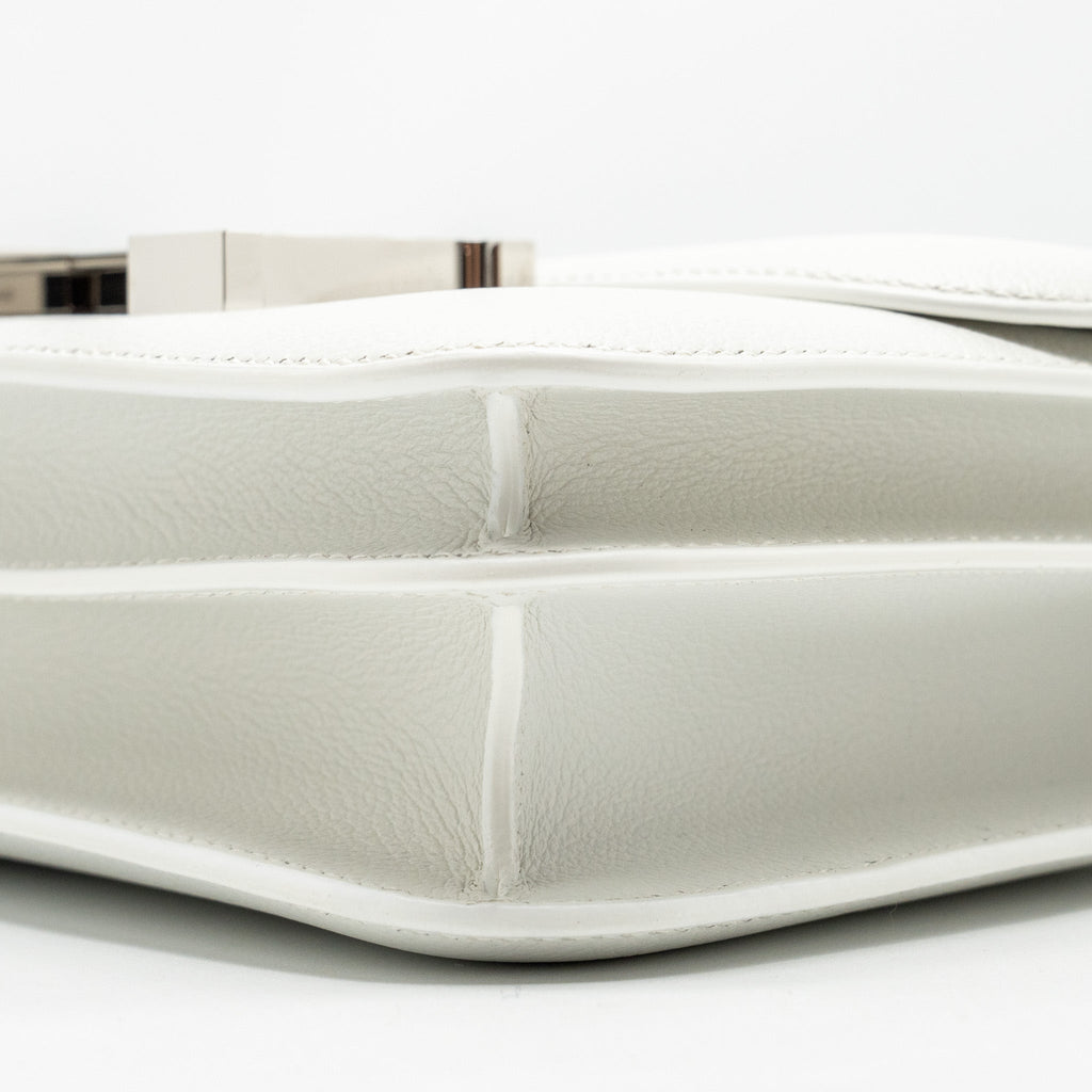HERMES MINI CONSTANCE EVERCOLOR/ALLIGATOR MISSISSIPPIENSIS LISSE BUCKLE NEW WHITE / GRIS CIMENT SHW