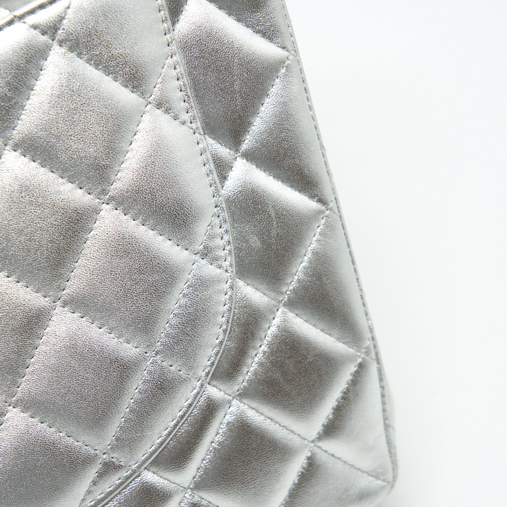 CHANEL MAXI CLASSIC DOUBLE FLAP BAG LAMBSKIN SLIVER SHW