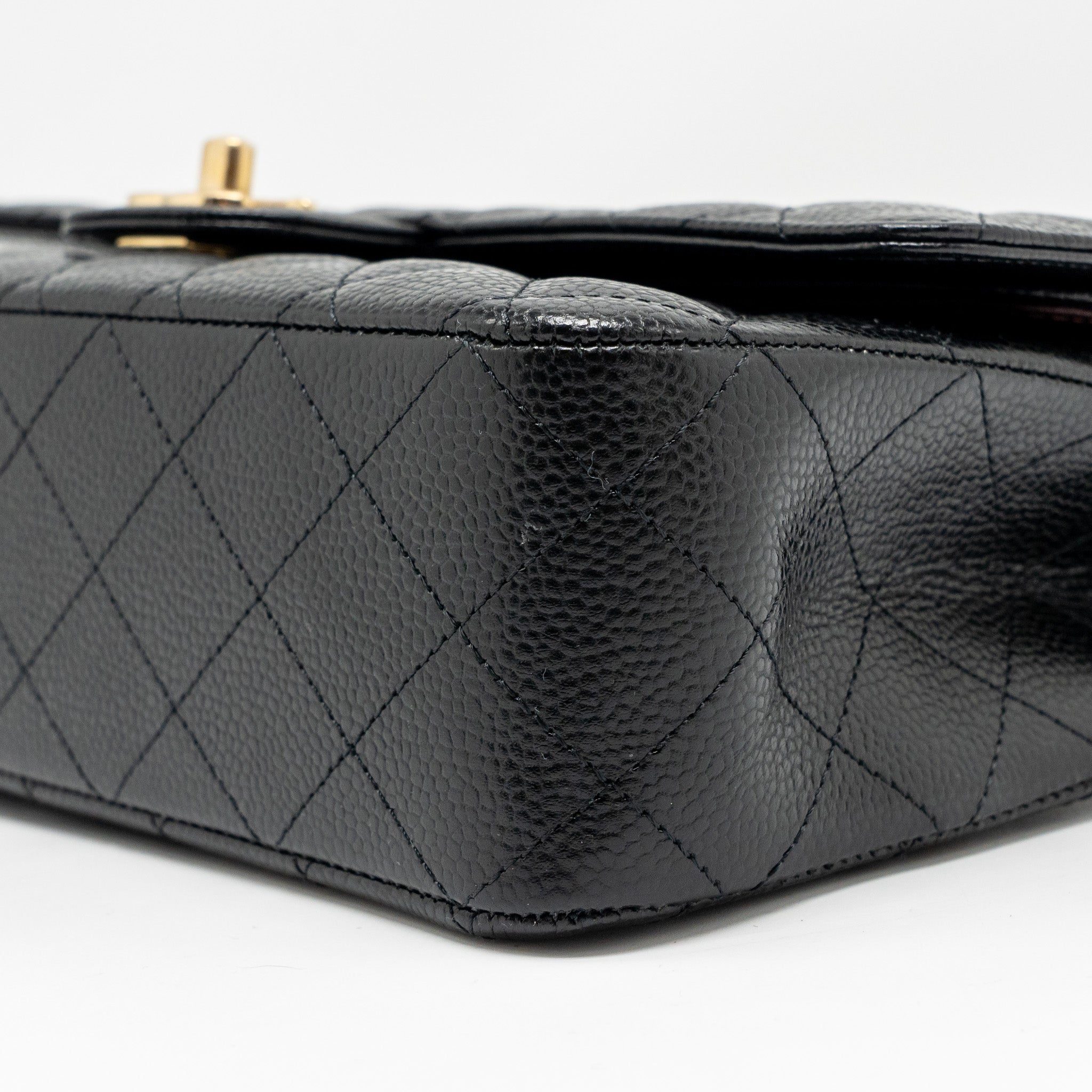 CHANEL MEDIUM CLASSIC DOUBLE FLAP BAG CAVIAR BLACK GHW (MICROCHIP)