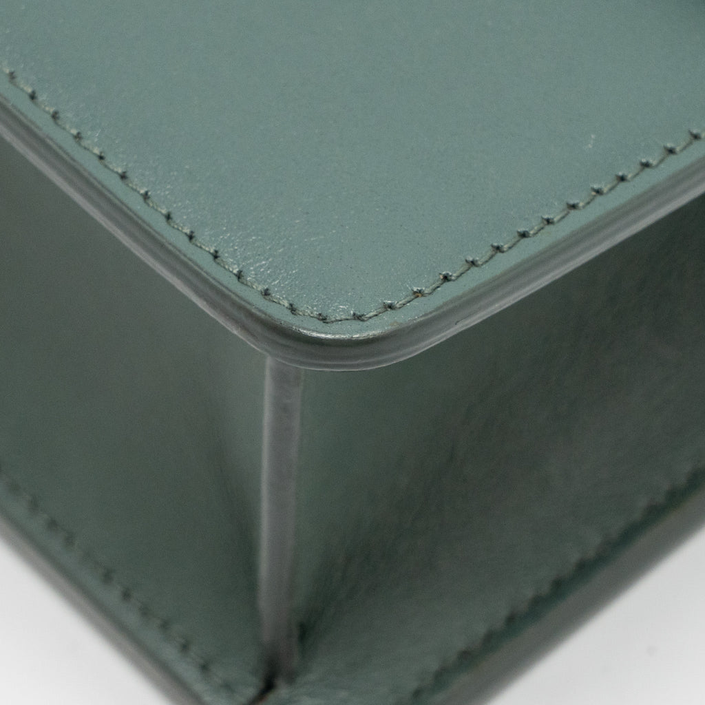 DIOR 30 MONTAIGNE MEDIUM FLAP BAG CALFSKIN GREEN GHW