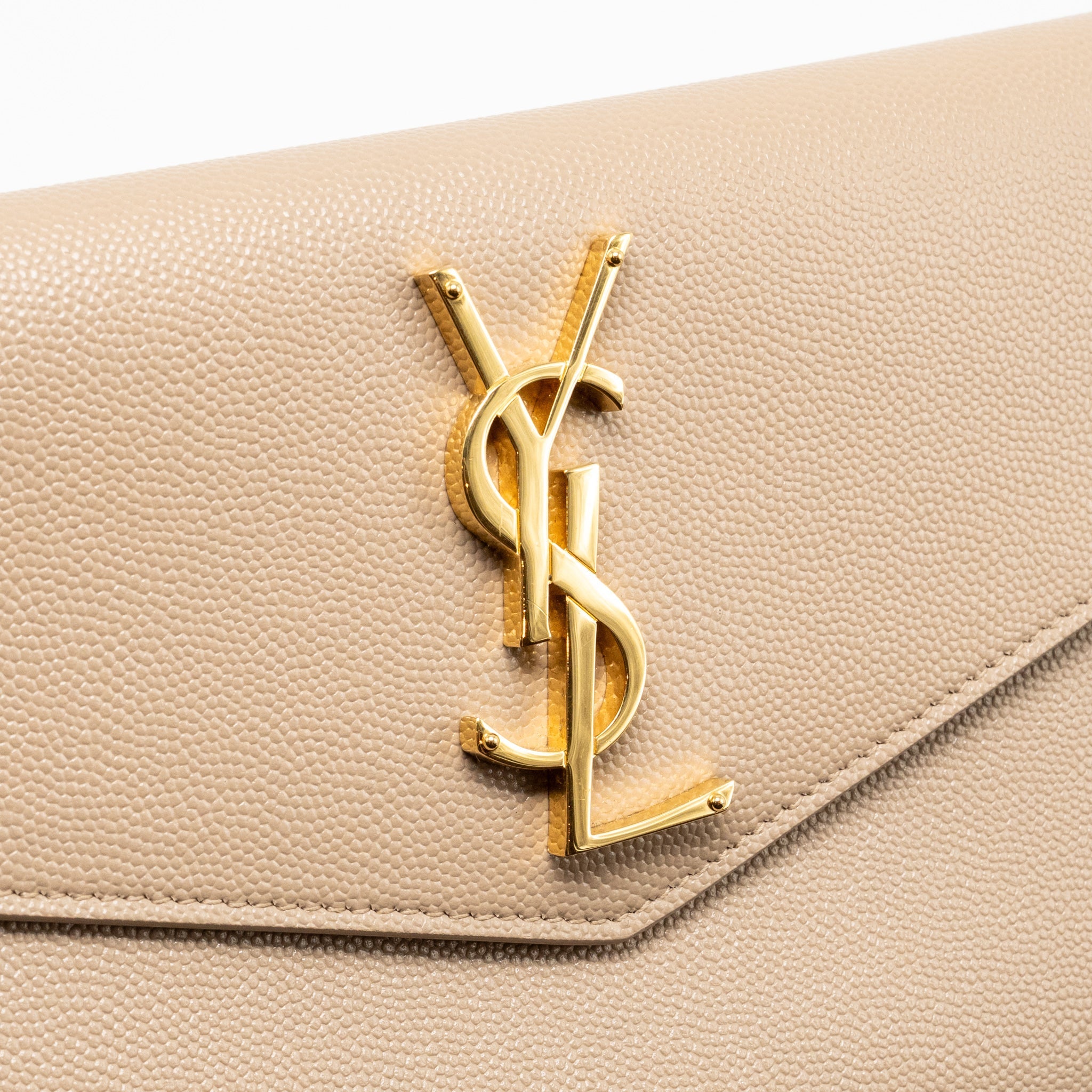 SAINT LAURENT UPTOWN CLUTCH GRAINED CALFSKIN BEIGE GHW