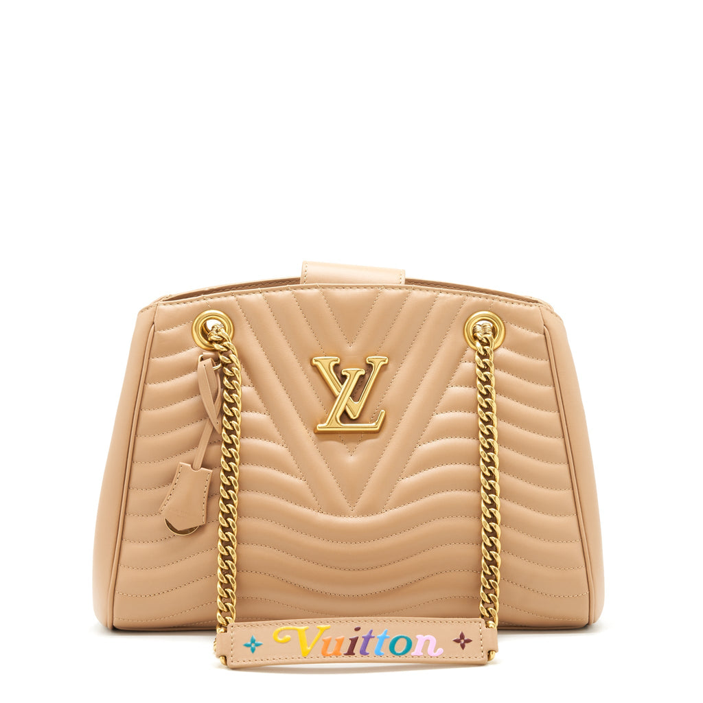 LOUIS VUITTON QUILTED CALFSKIN NEW WAVE CHAIN TOTE BAG