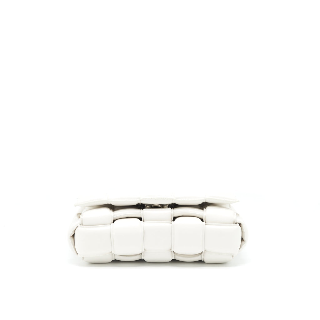 BOTTEGA VENETA PADDED CASSETTE BAG WHITE