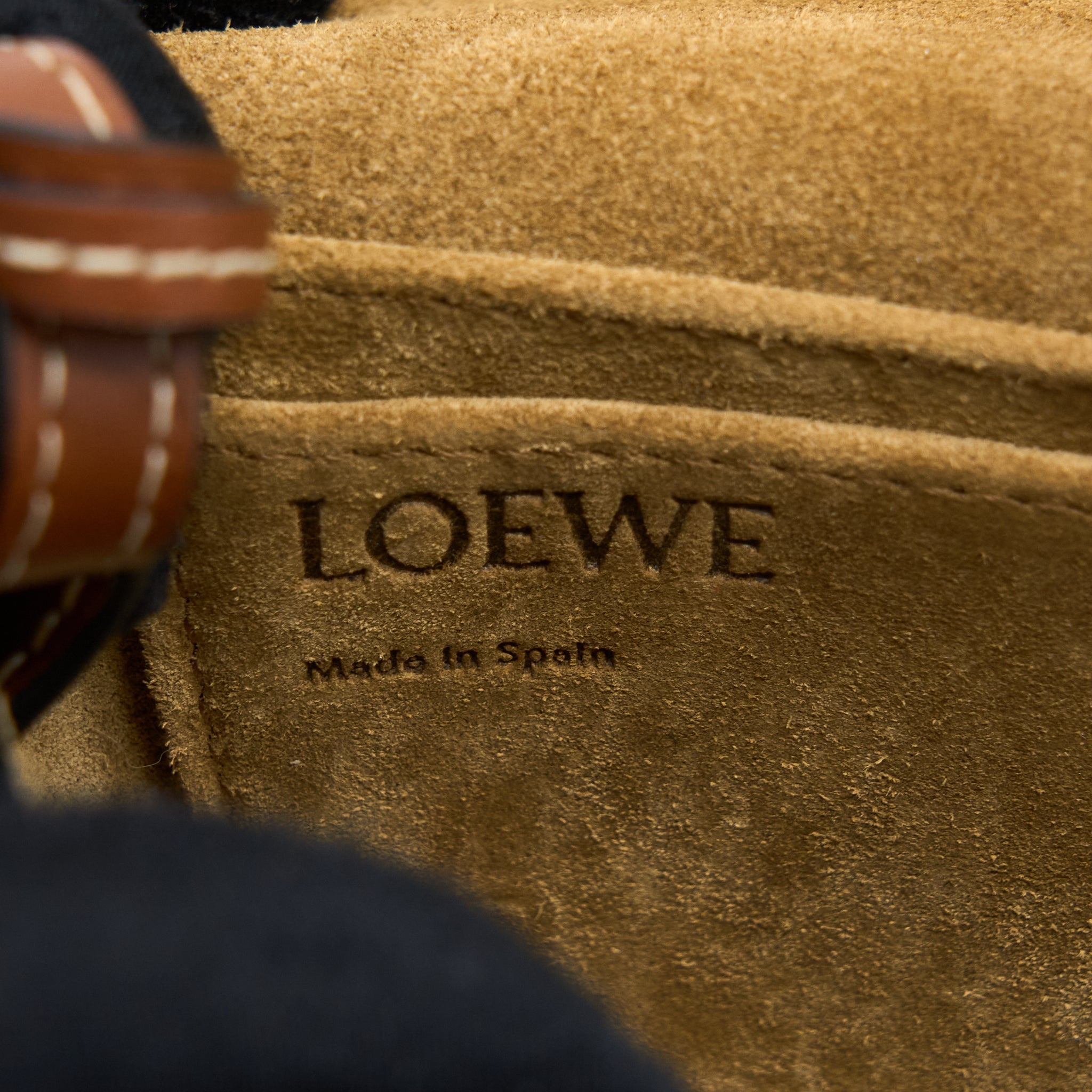 LOEWE MINI GATE CALFSKIN CARAMEL/PECAN GHW
