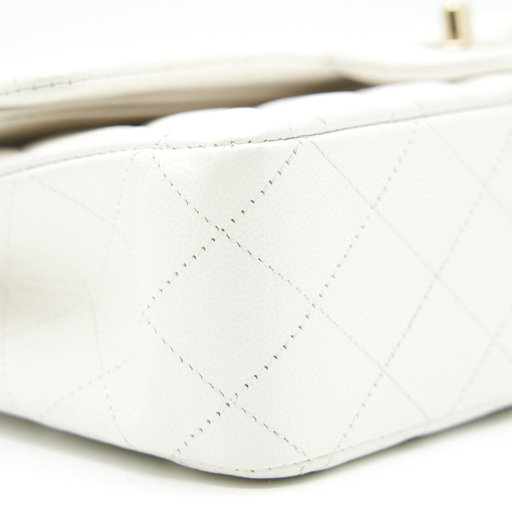 CHANEL MEDIUM CLASSIC DOUBLE FLAP BAG CAVIAR WHITE WITH LGHW