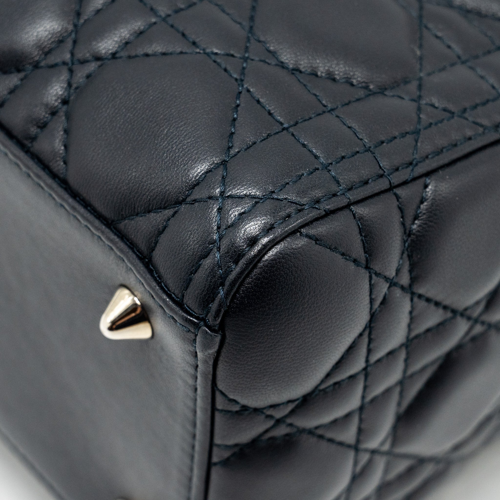 DIOR MEDIUM LADY DIOR LAMBSKIN DARK BLUE SHW
