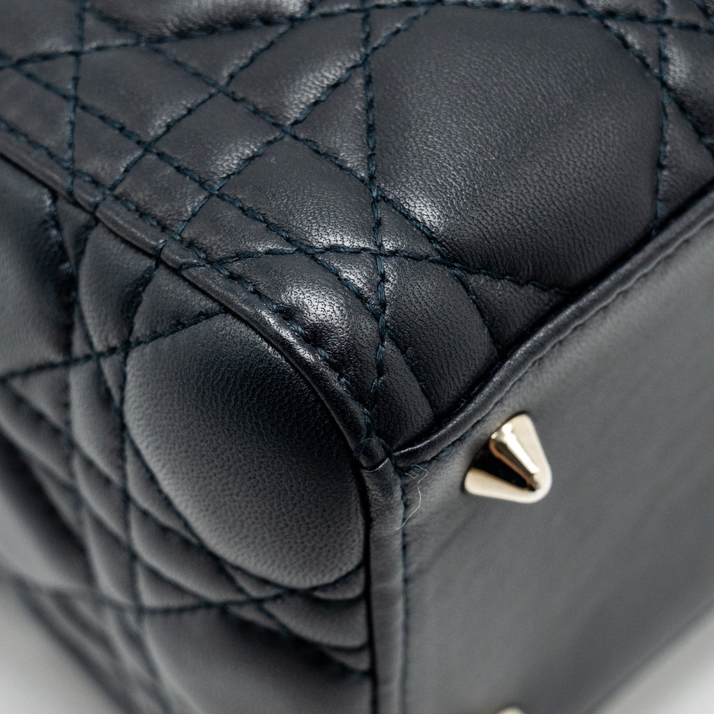 DIOR MEDIUM LADY DIOR LAMBSKIN DARK BLUE SHW