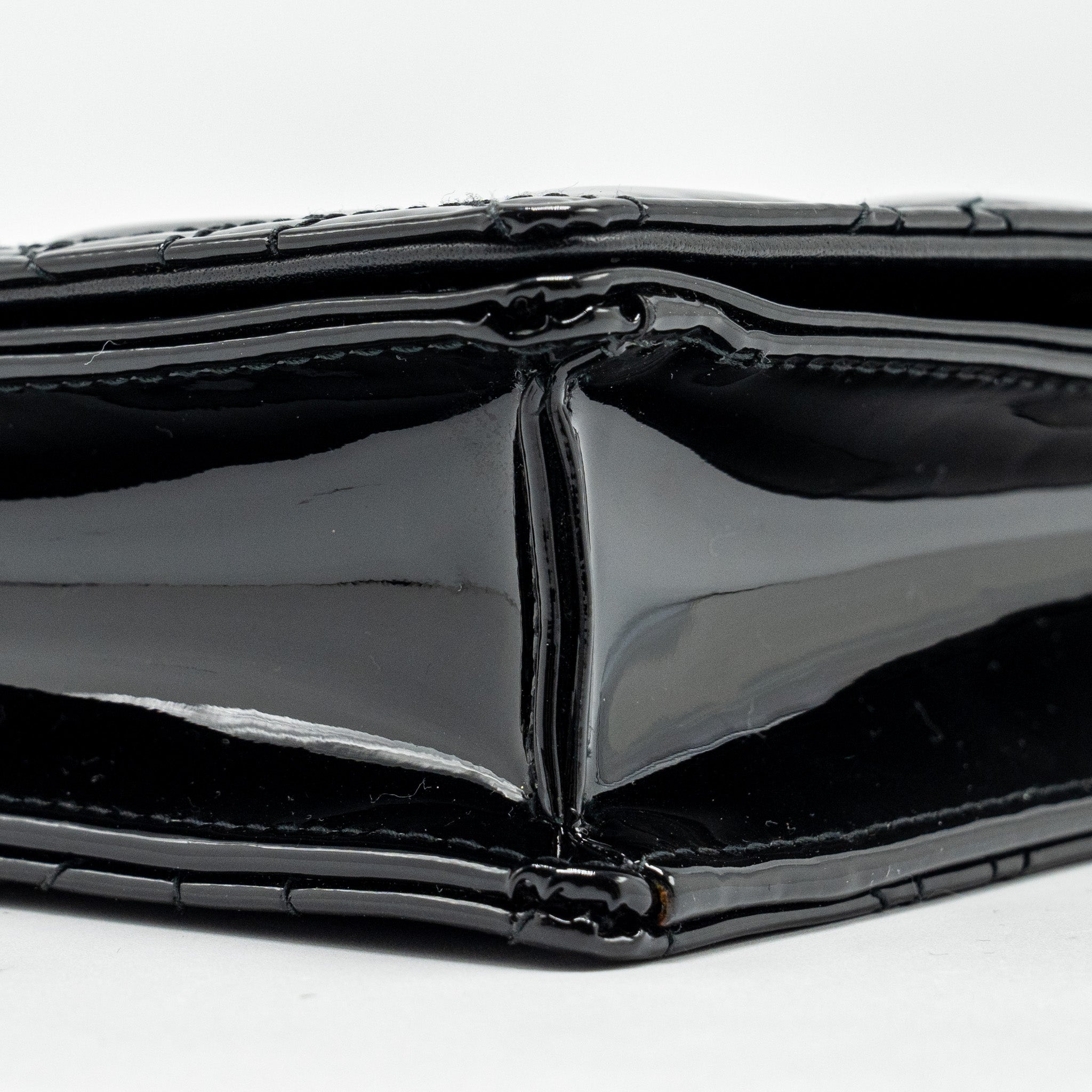 DIOR LADY DIOR POUCH WALLET ON CHAIN PATENT BLACK LGHW