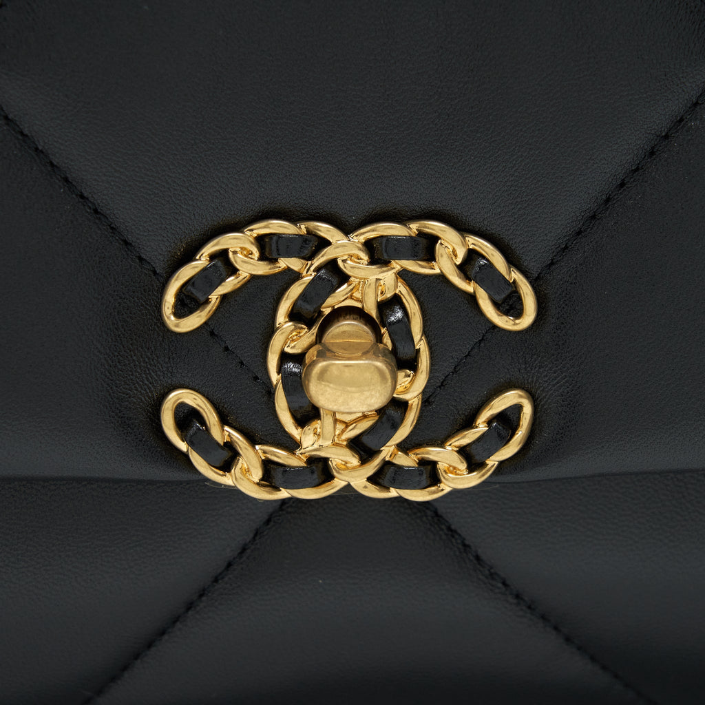 CHANEL SMALL 19 BAG LAMBSKIN BLACK WITH MULTICOLOUR HARDWARE (MICROCHIP)