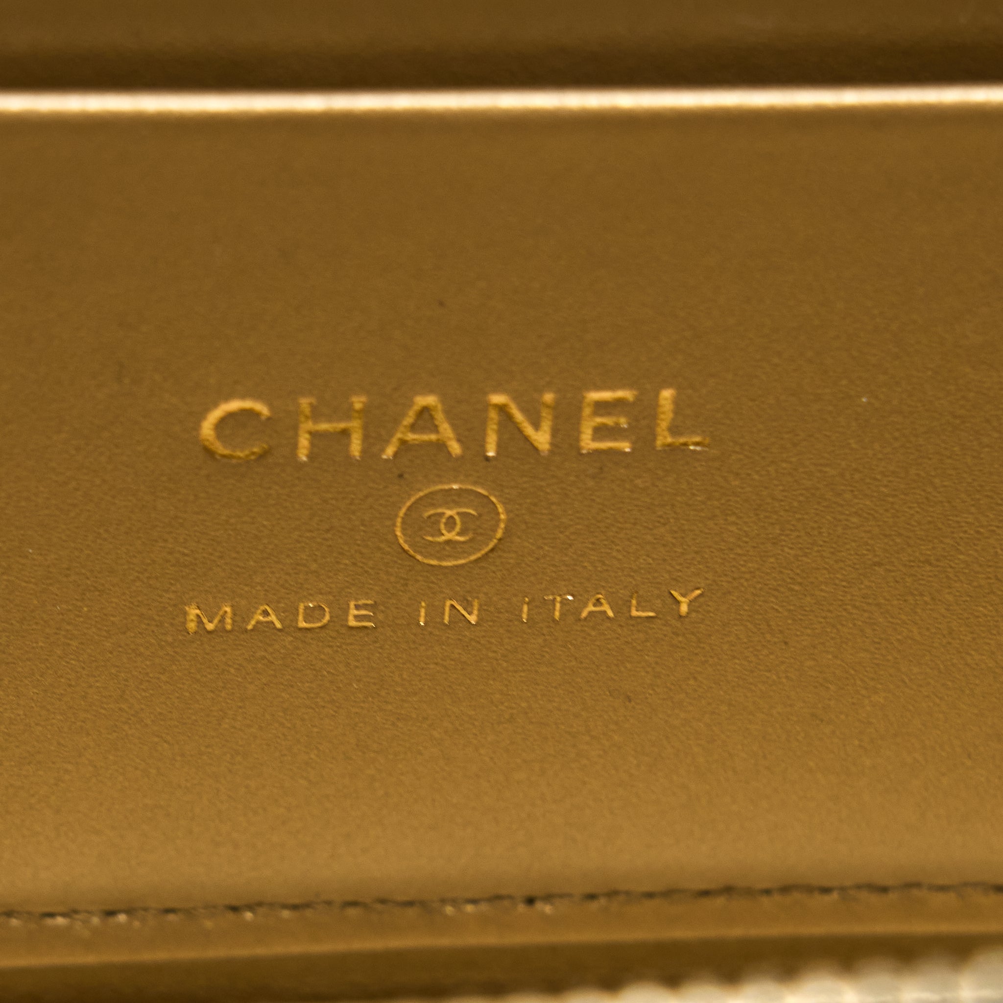 CHANEL PEARL CRUSH LONG VANITY LAMBSKIN BLACK GHW