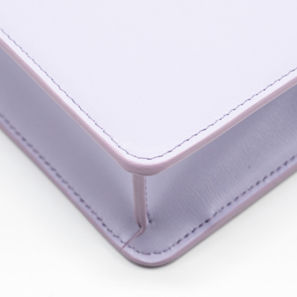 CELINE TRIOMPHE WALLET ON CHAIN MARGO SHINY CALFSKIN LIGHT LAVENDER GHW