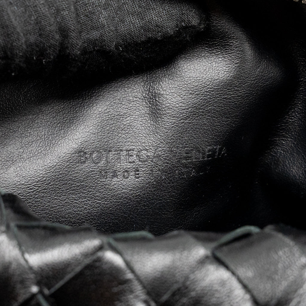 BOTTEGA VENETA SMALL JODIE INTRECCIATO LEATHER BLACK SHW