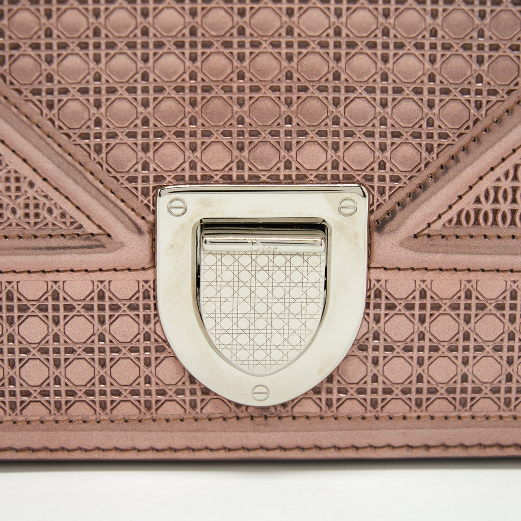 DIOR MEDIUM DIORAMA METALLIC PINK SHW