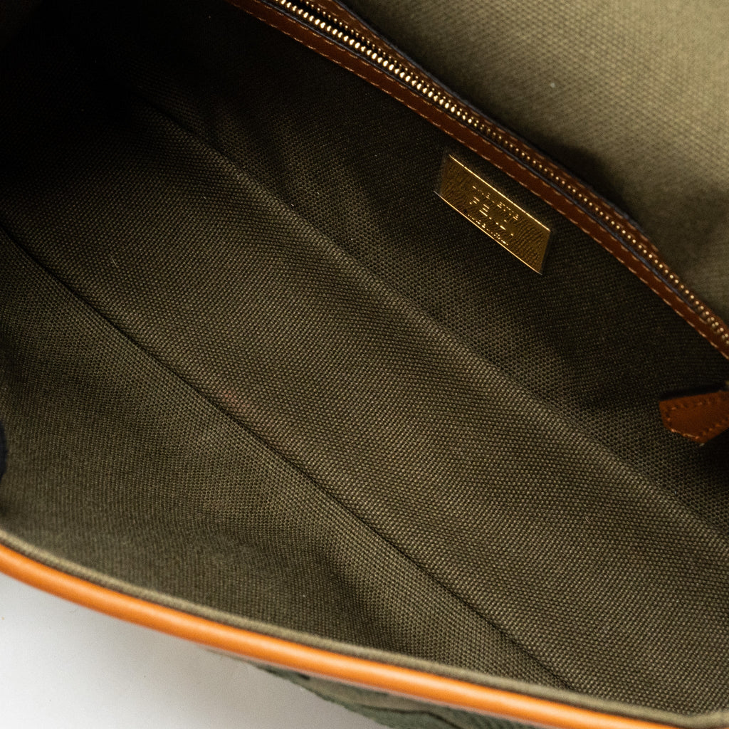 FENDI MEDIUM BAGUETTE BAG CANVAS / CALFSKIN MULTICOLOR GHW