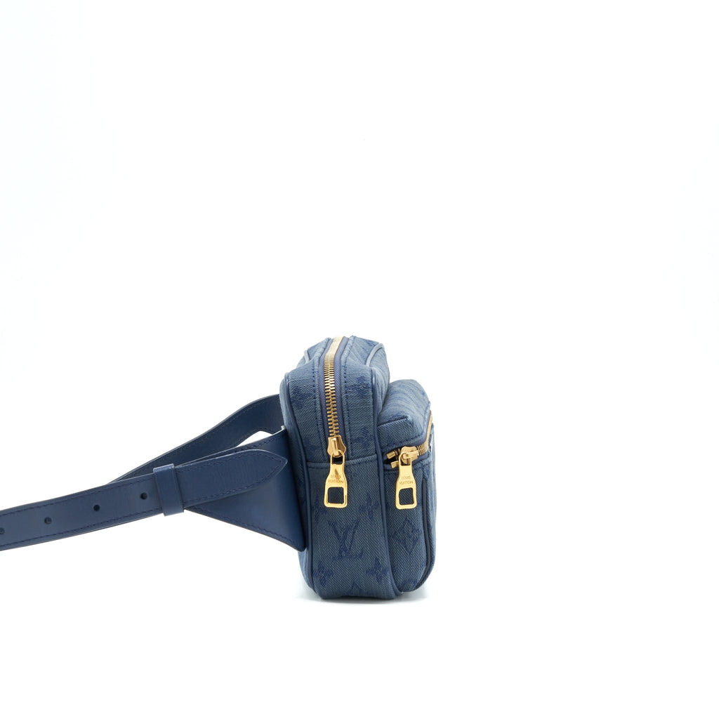 LOUIS VUITTON OUTDOOR BUMBAG DENIM NAVY
