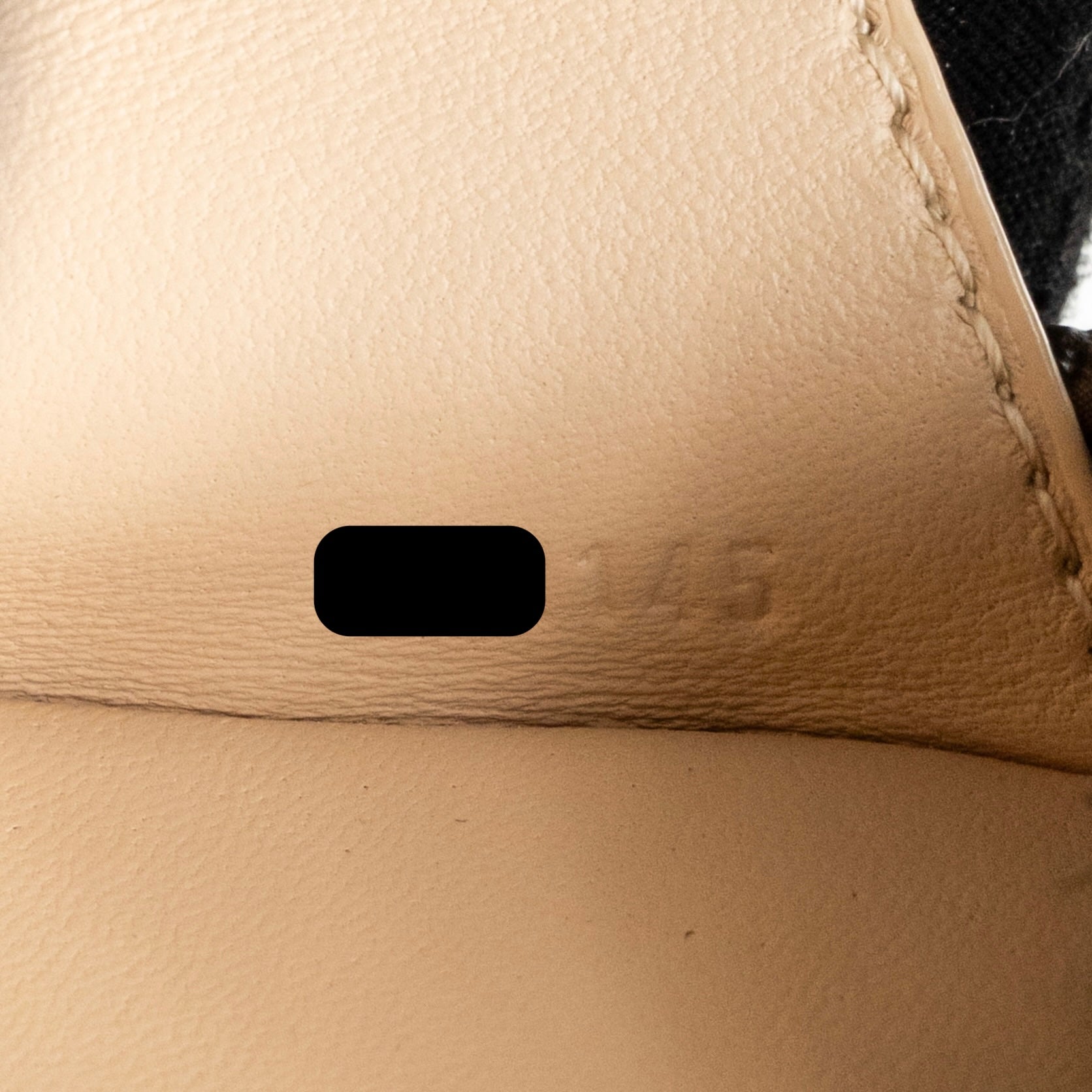 LOUIS VUITTON PETITE MALLE MONOGRAM CANVAS/SMOOTH CALFSKIN GHW