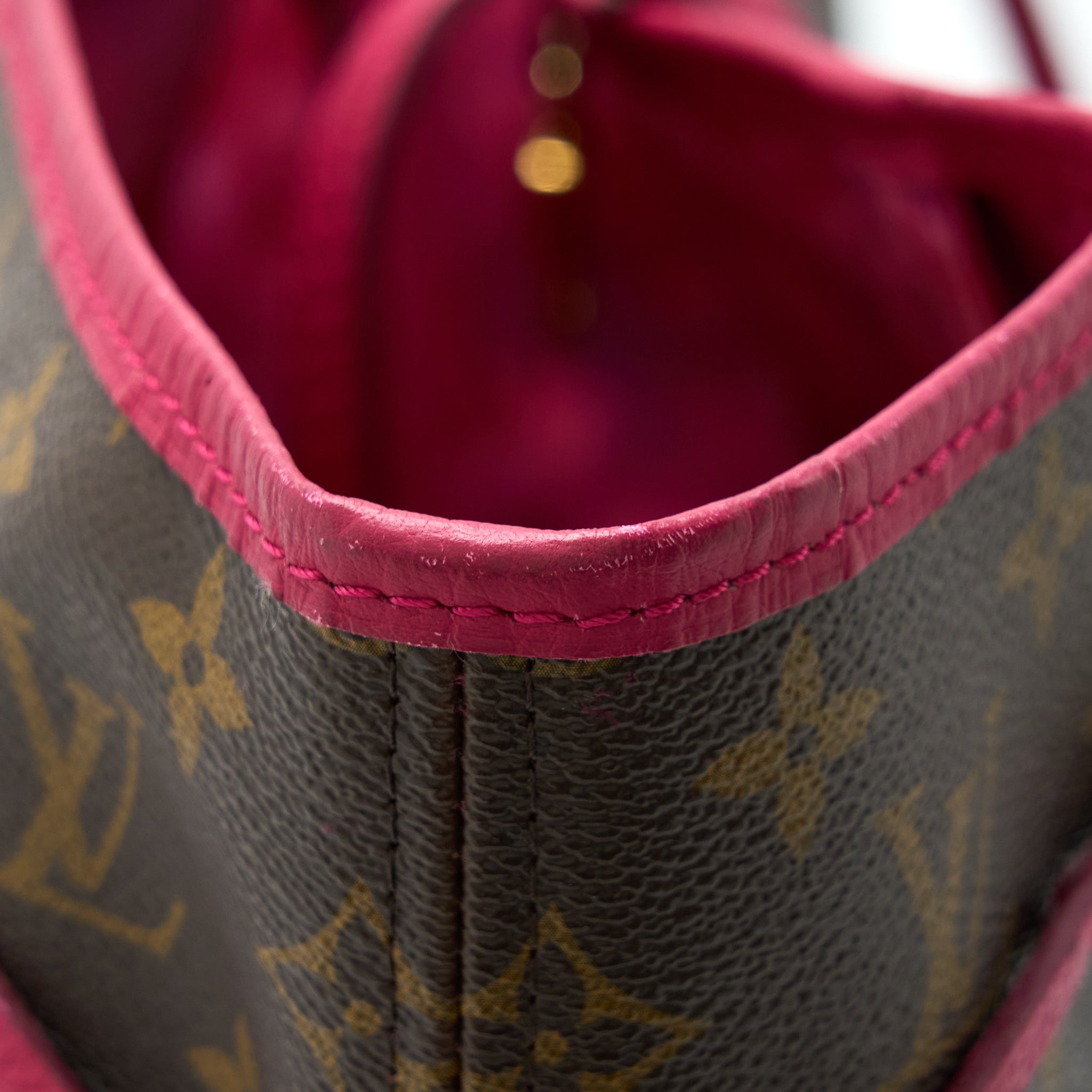 LOUIS VUITTON NEVERFULL GM ARTICLES DE VOYAGE MONOGRAM CANVAS GHW