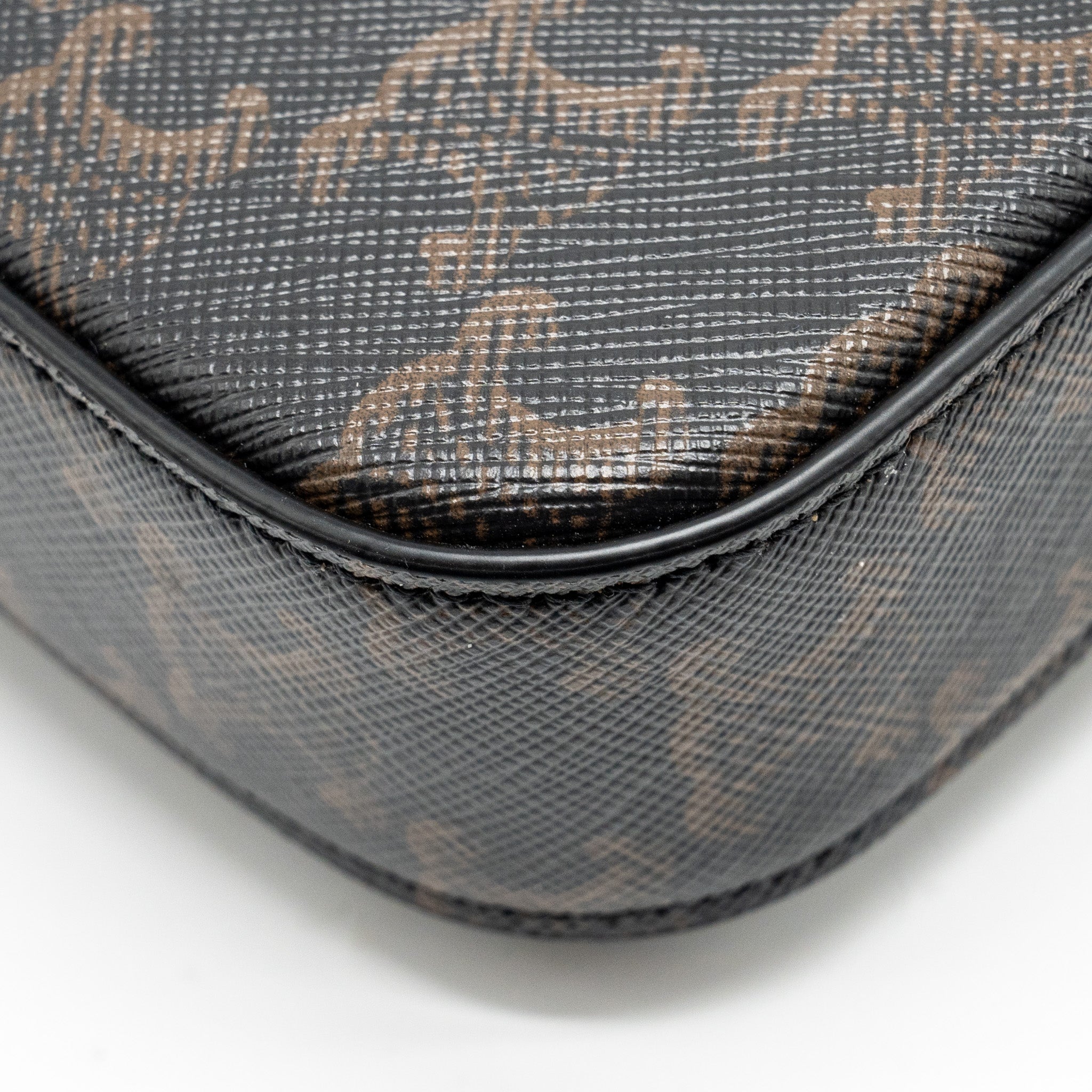 CELINE TRIOMPHE SHOUDER BAG TRIOMPHE CANVAS / CALFSKIN TAN GHW