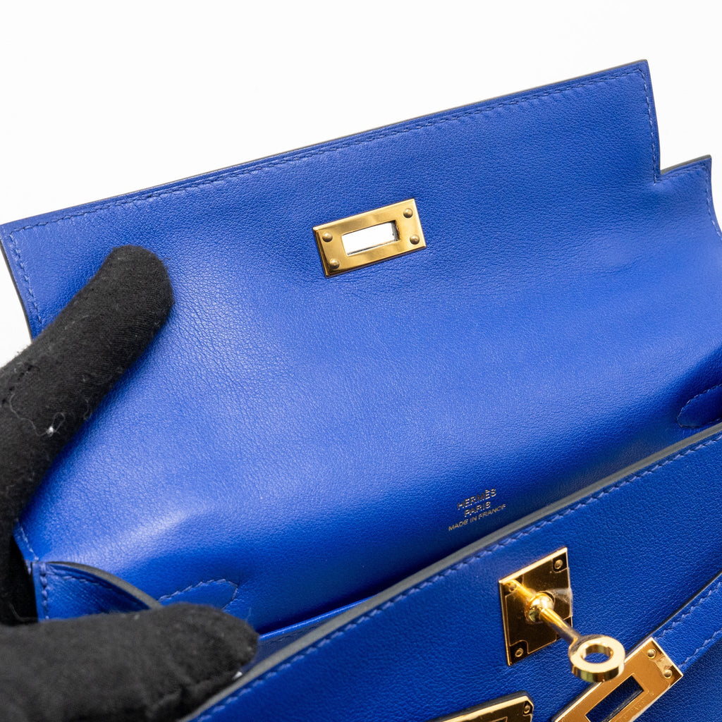 HERMES KELLY POCHETTE SWIFT BLUE ELECTRIC GHW