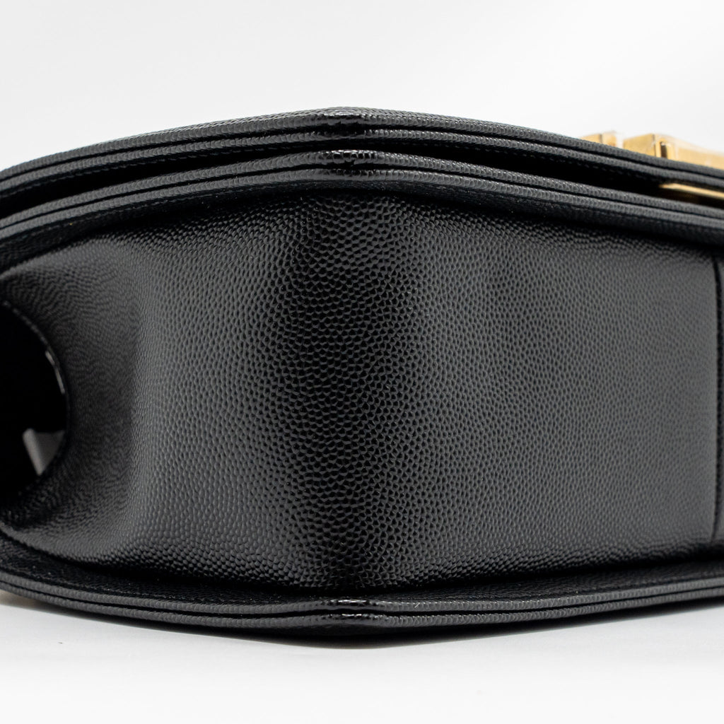 CHANEL MEDIUM BOY BAG CAVIAR BLACK GHW (MICROCHIP)