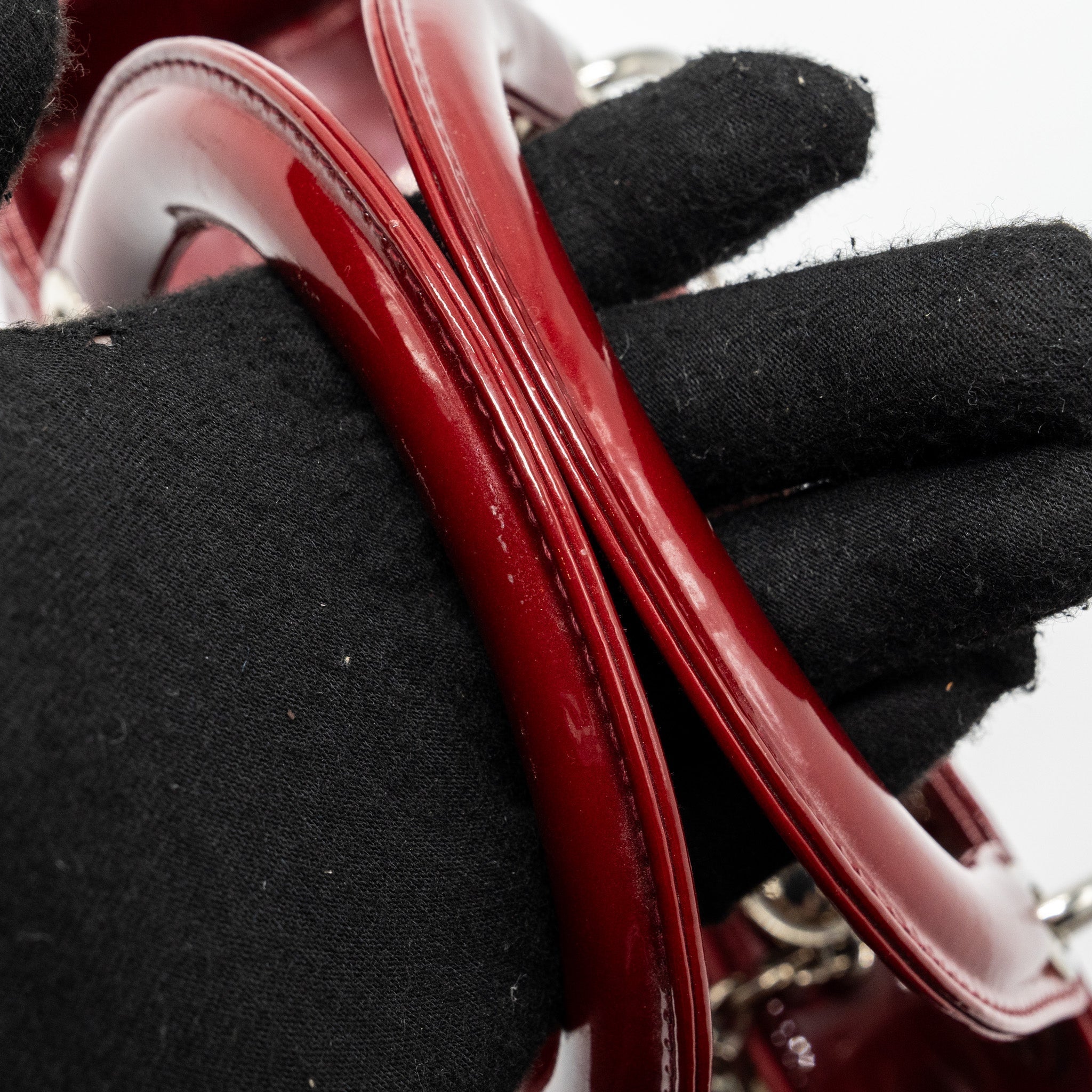 DIOR MEDIUM LADY DIOR PATENT RED SHW