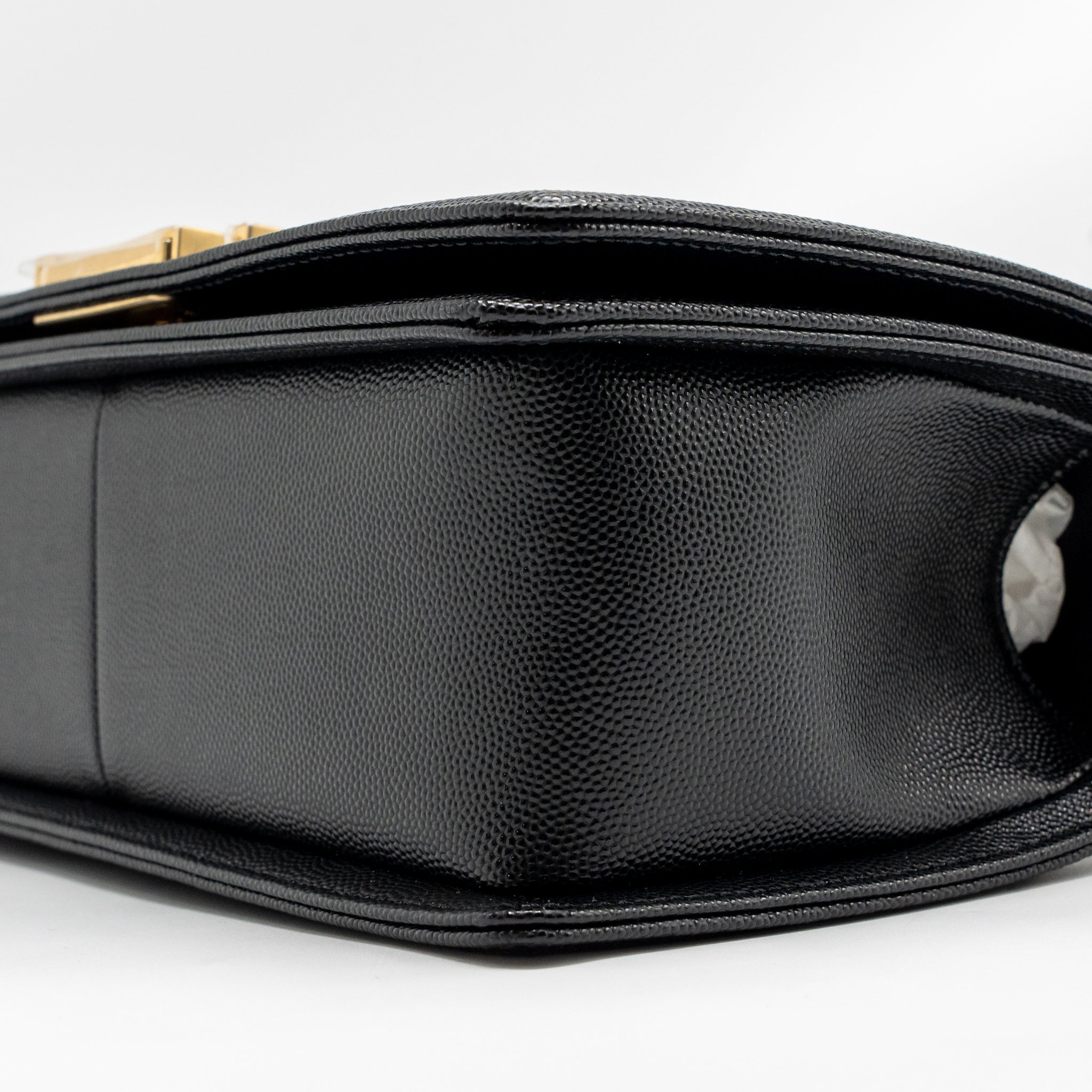 CHANEL MEDIUM BOY BAG CAVIAR BLACK GHW (MICROCHIP)