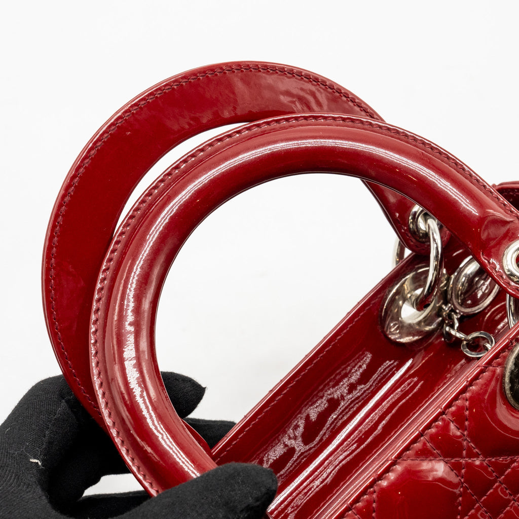 DIOR MEDIUM LADY DIOR PATENT RED SHW