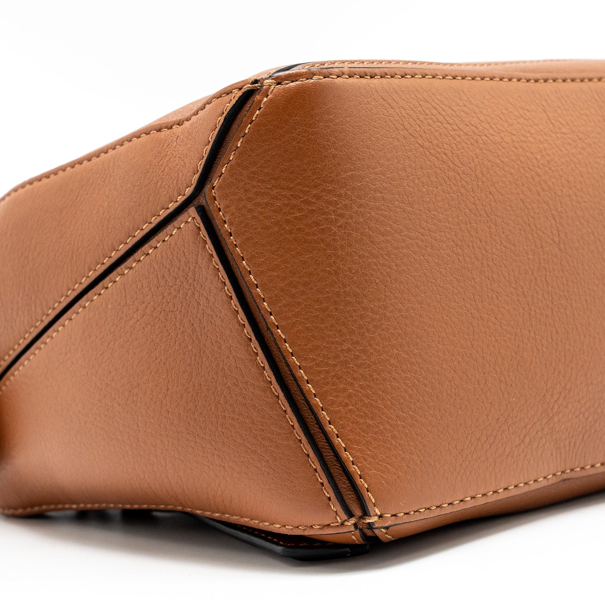 LOEWE SMALL PUZZLE BAG CALFSKIN TAN SHW